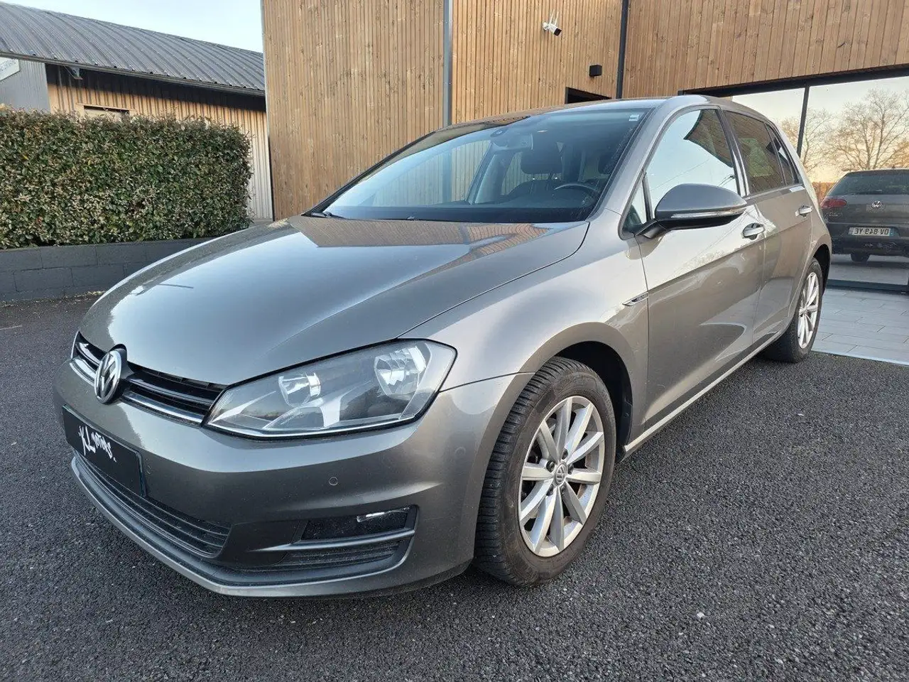 Volkswagen Golf 7 LOUNGE 2.0L TDI 150CH DSG