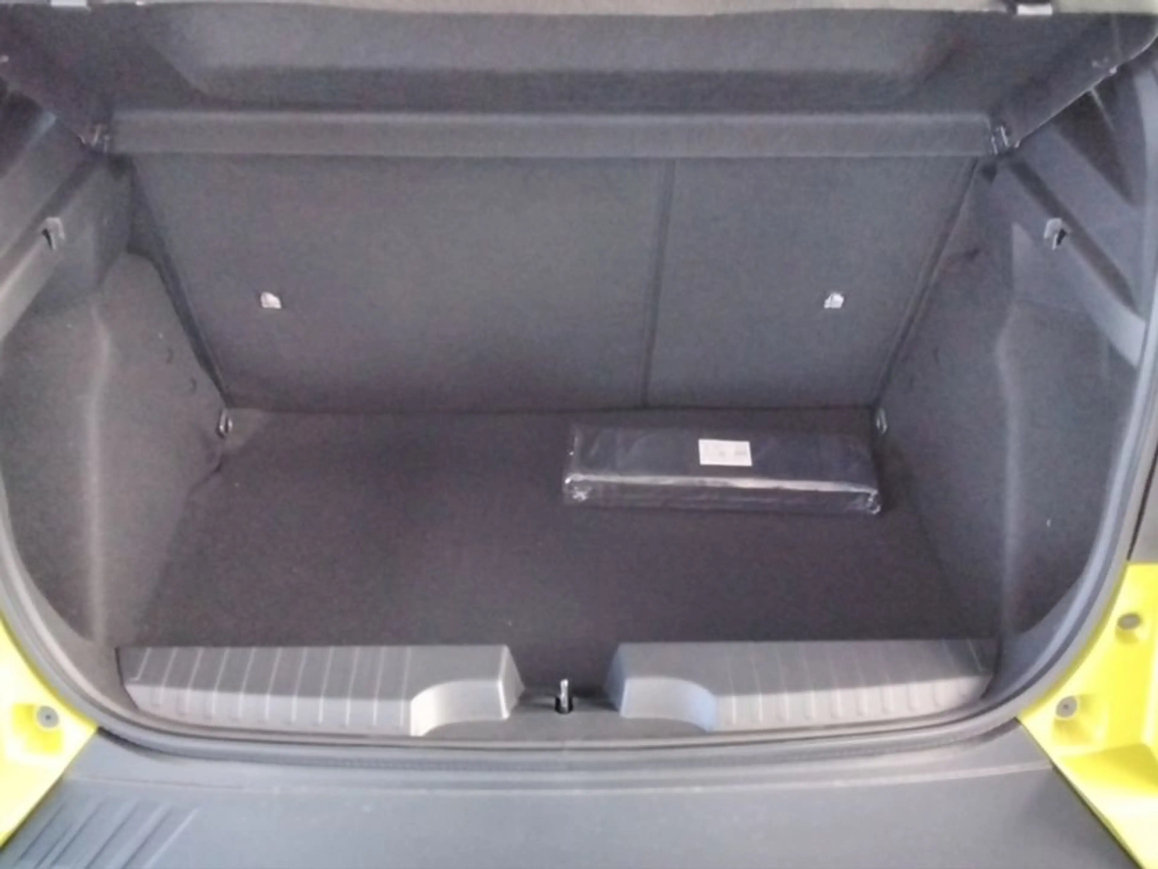 Fiat Grande Panda Hybrid 1.2 eDCT Business Edition — photo 5