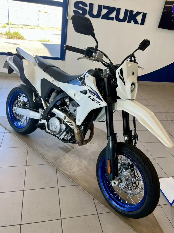 Suzuki DR-Z 400