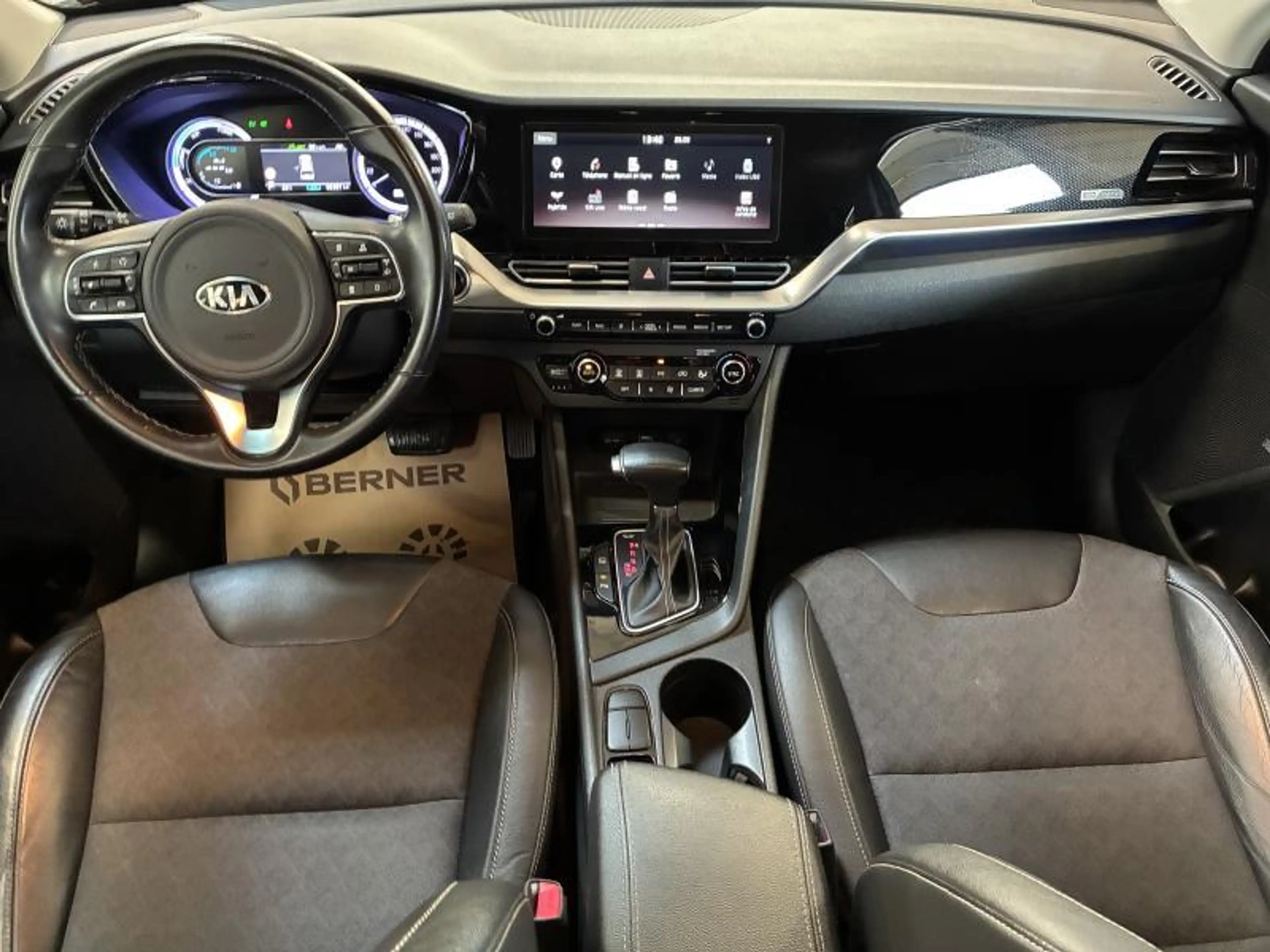 Kia Niro Sense — photo 8