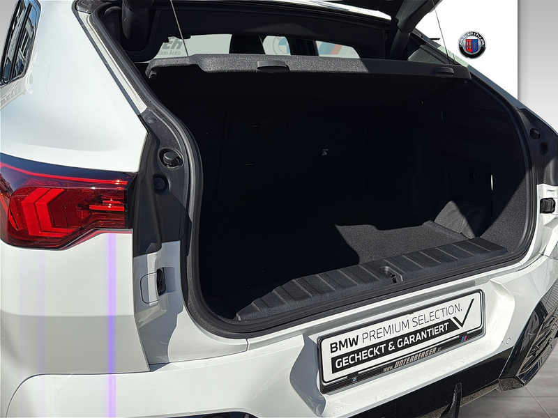 BMW X2 sDrive20i M Sportpaket Pro Head-Up DAB LED SHZ — photo 12