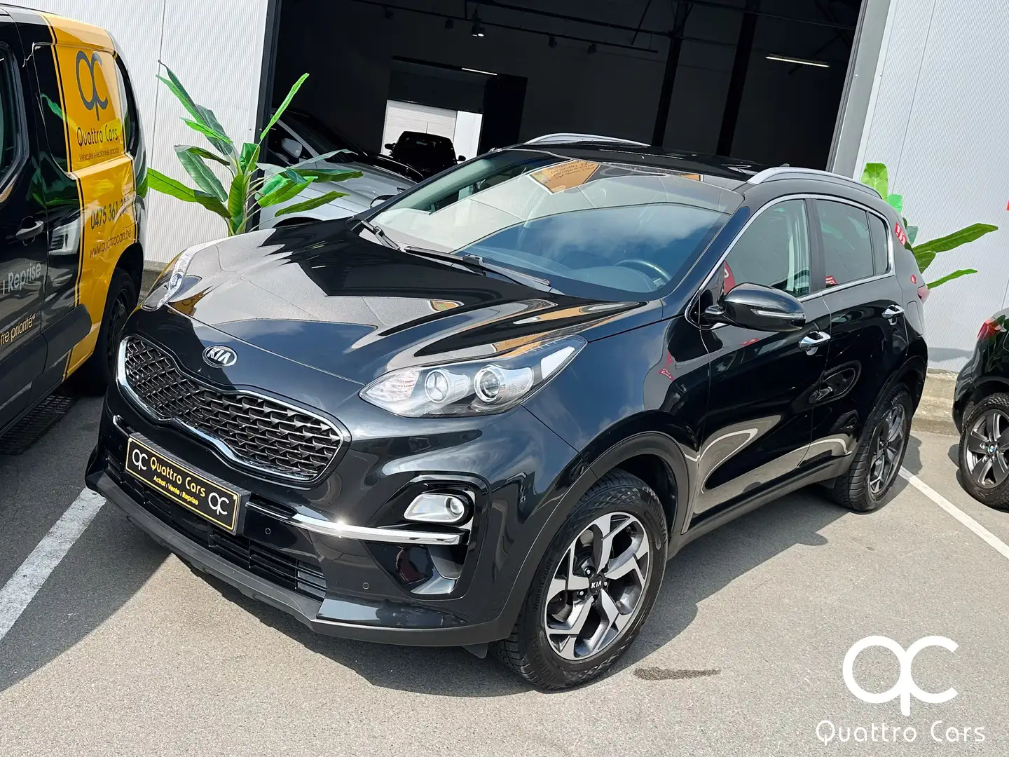 Kia Sportage 1.6 Essence - New lift - Car play - Gps - Camera Negru - 2
