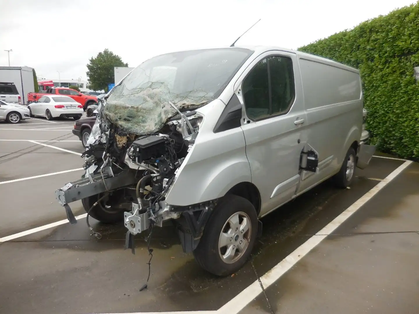 Ford Transit Custom SCHADEWAGEN-BESTEMD VOOR ONDERDELEN Argent - 1