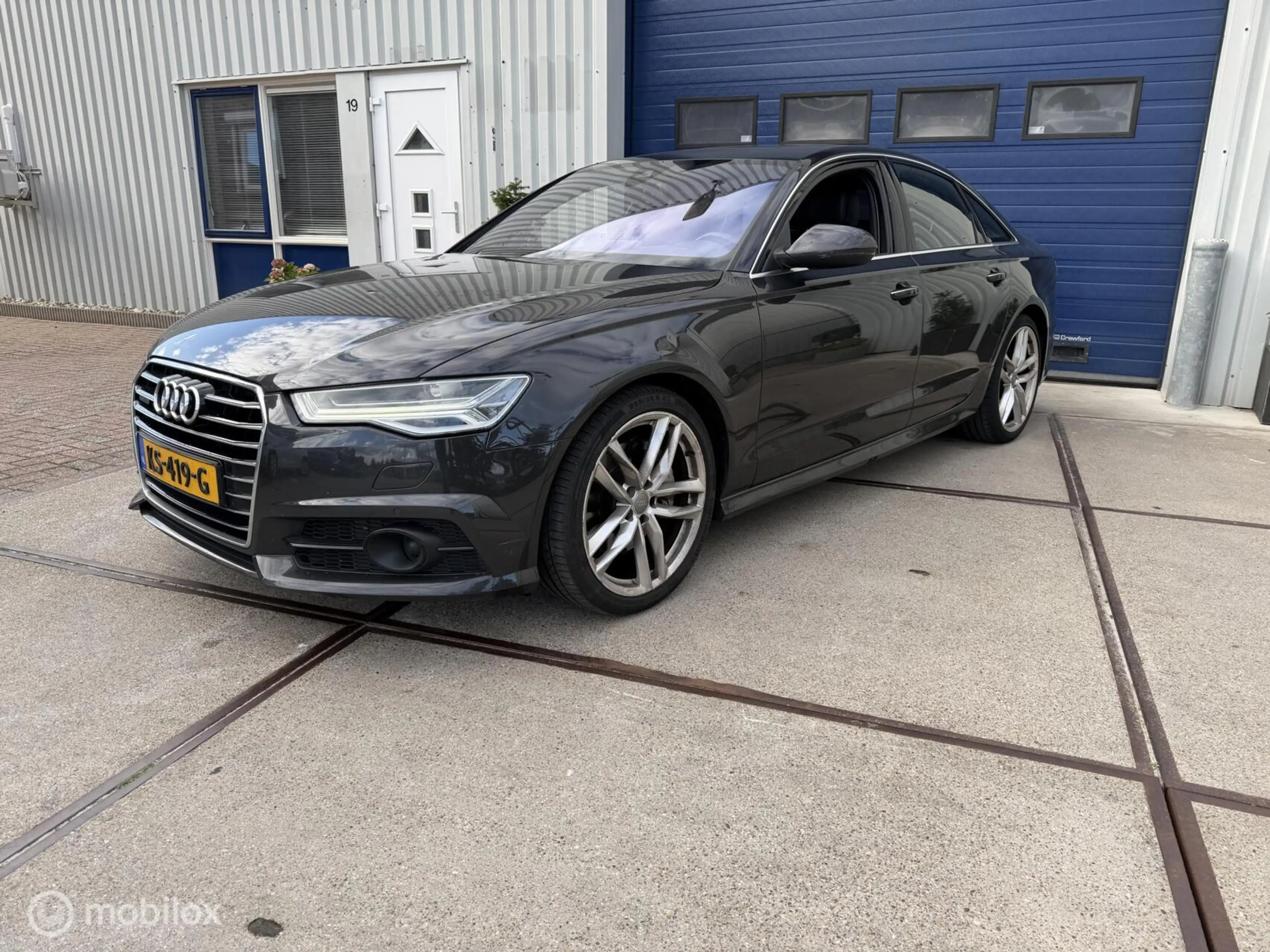 Audi A6 Limousine 3.0 TDI Quattro Business Edition