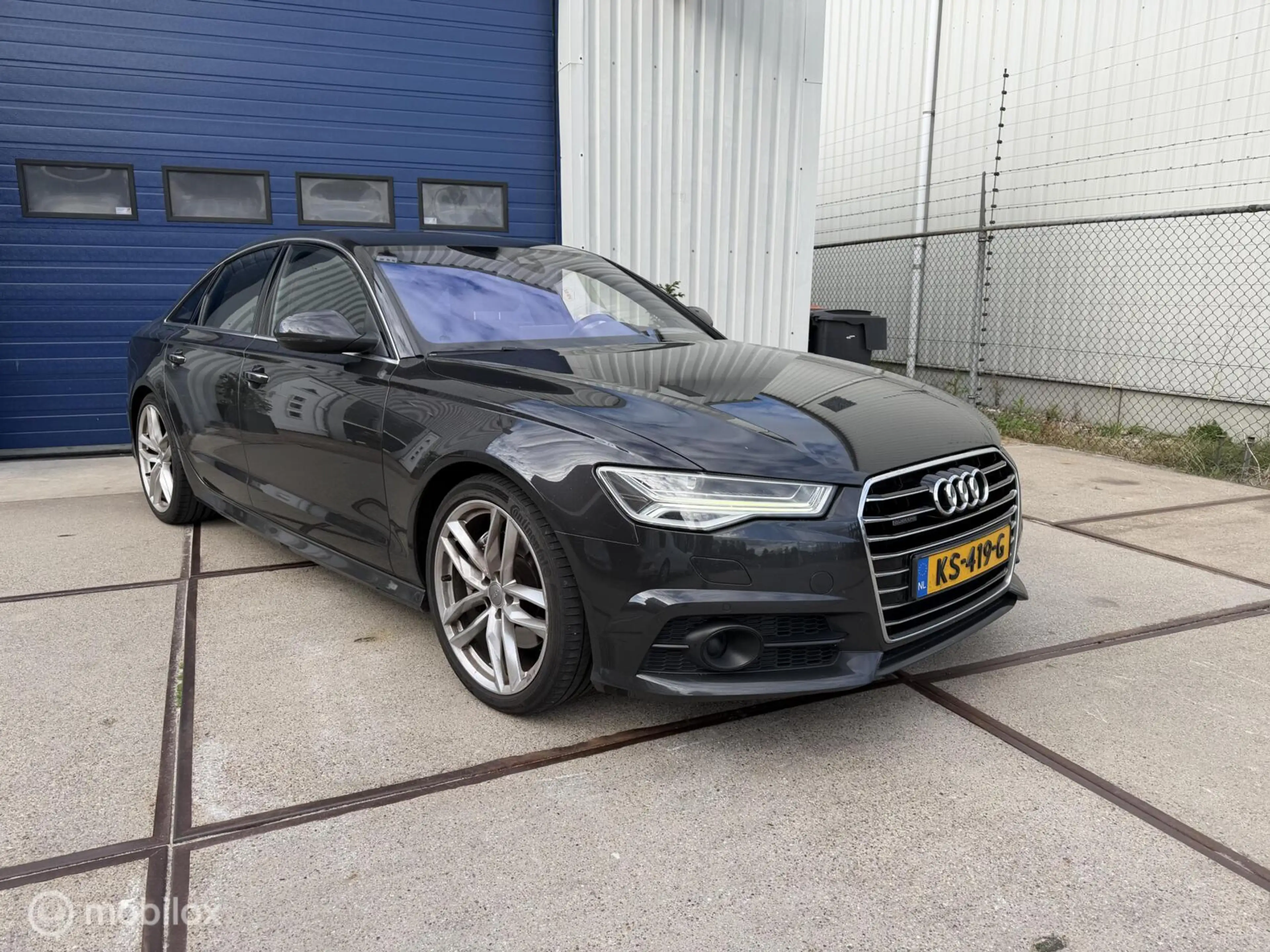 Audi A6 Limousine 3.0 TDI Quattro Business Edition — photo 2