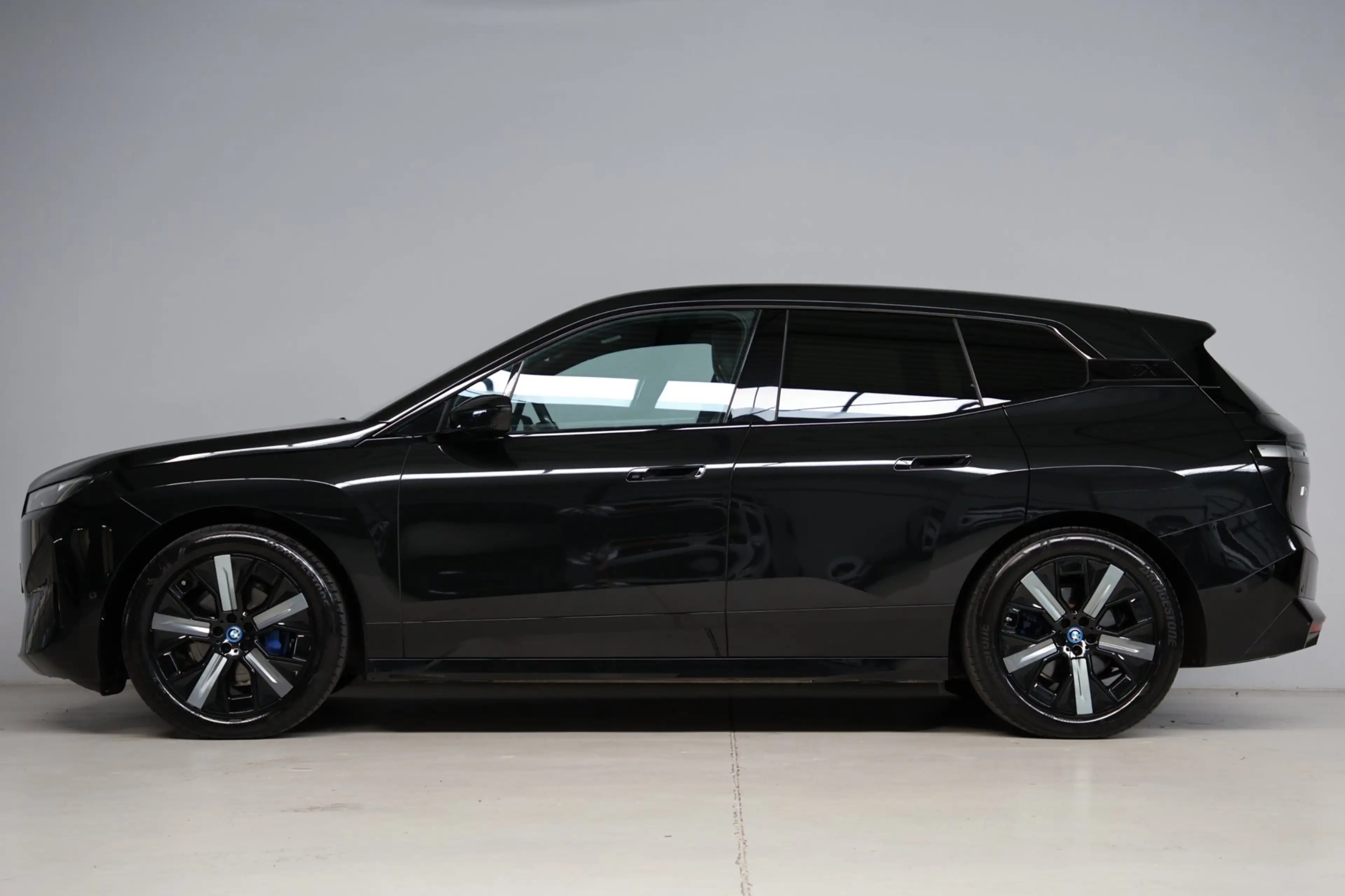 BMW iX XDrive50 High Executive 112 kWh | panoramadak skyl — photo 10