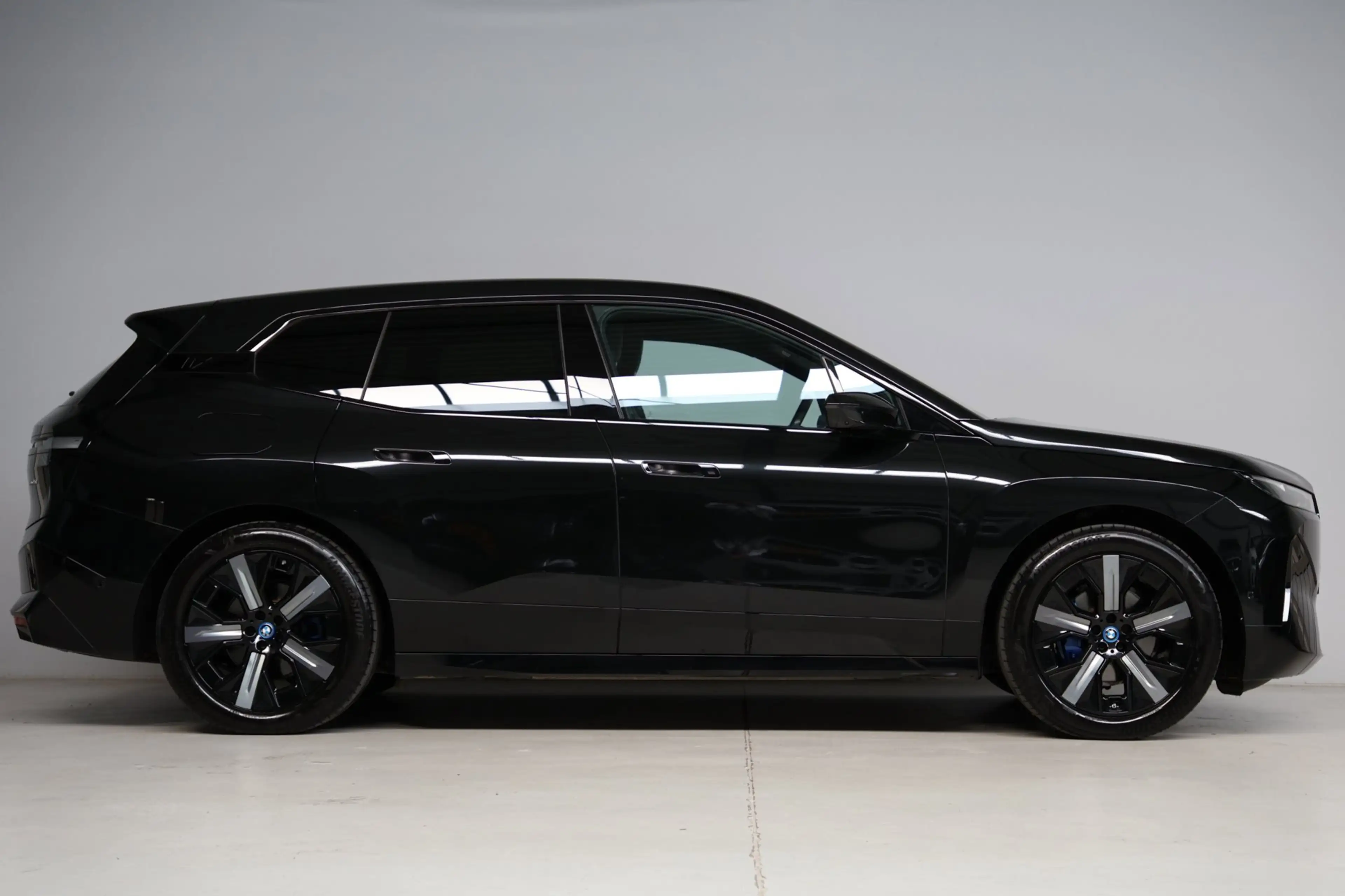 BMW iX XDrive50 High Executive 112 kWh | panoramadak skyl — photo 11