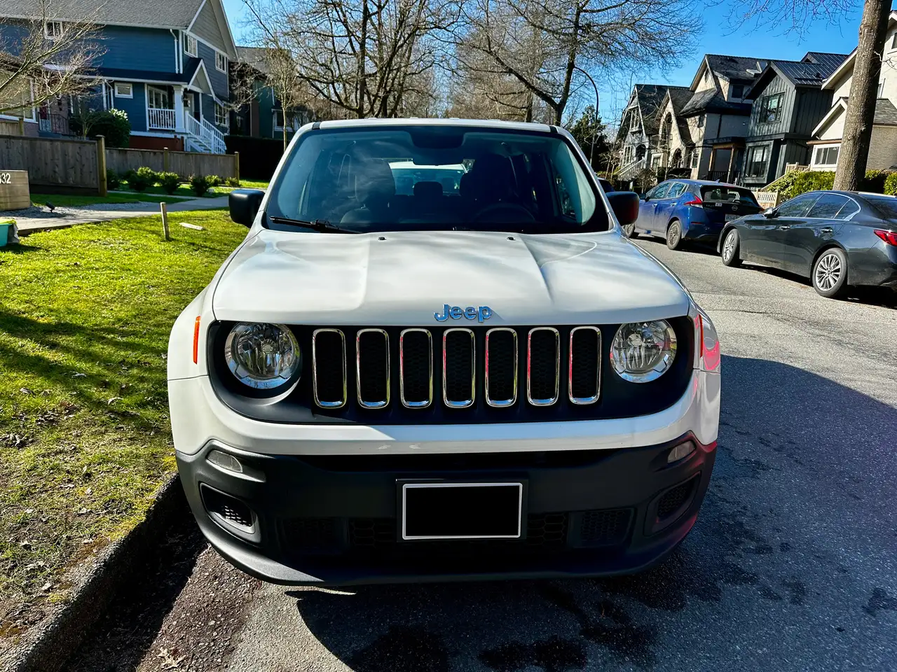 Jeep Renegade снимка Jeep Renegade