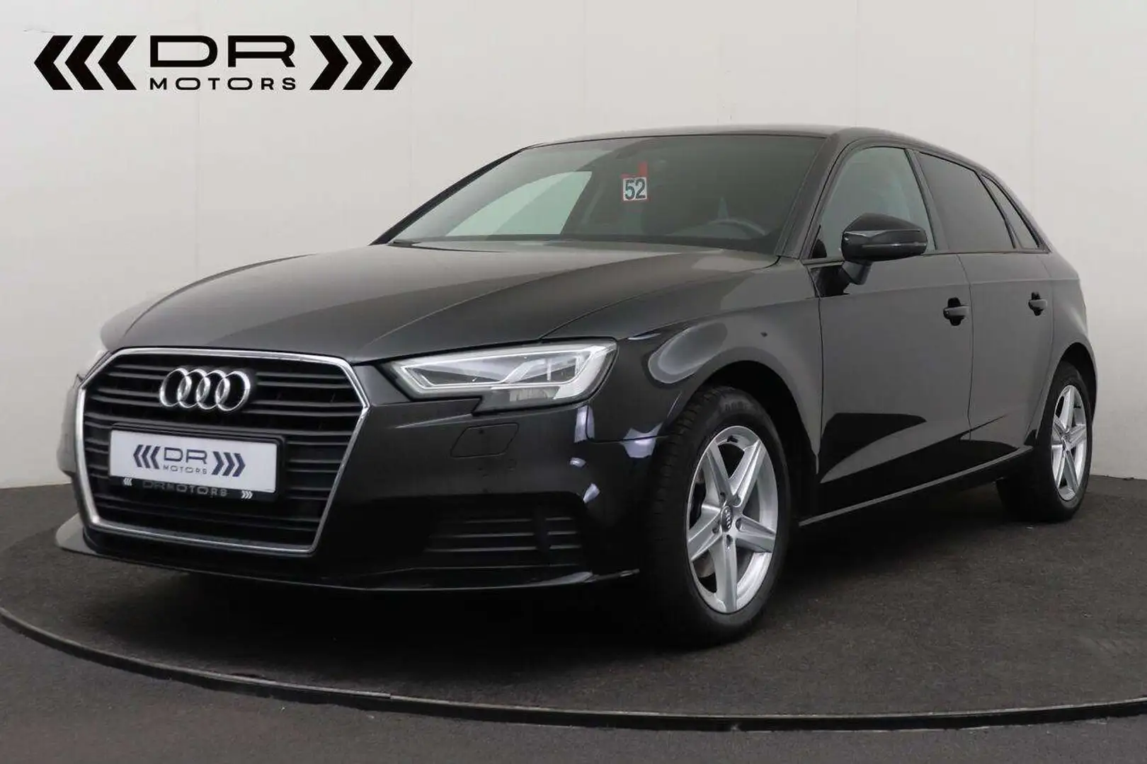 Audi A3 30TFSi -LEDER - NAVI - XENON Noir - 1