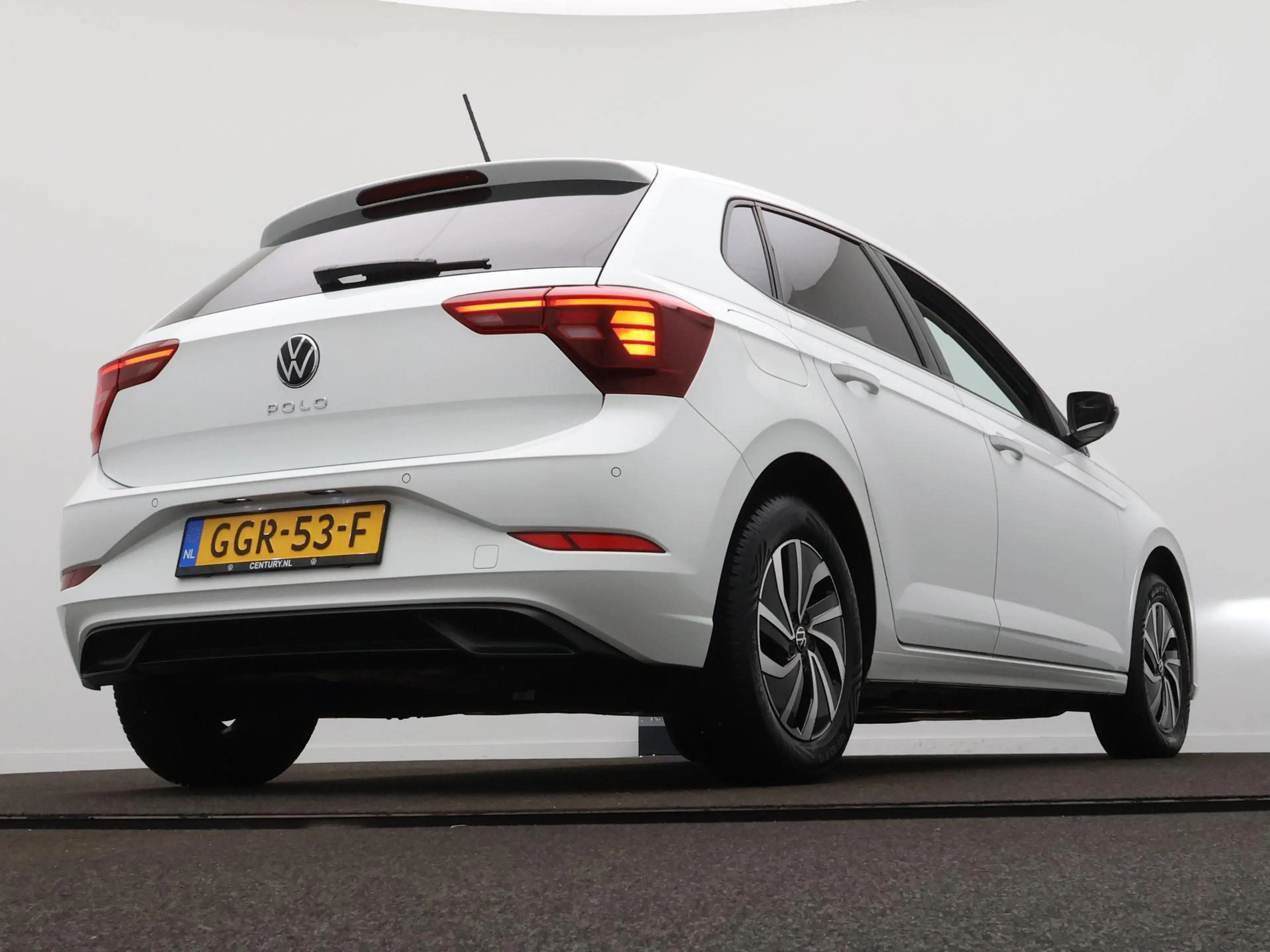 Volkswagen Polo 1.0 TSI Life Edition Automaat - Navigatie - Clima — photo 11