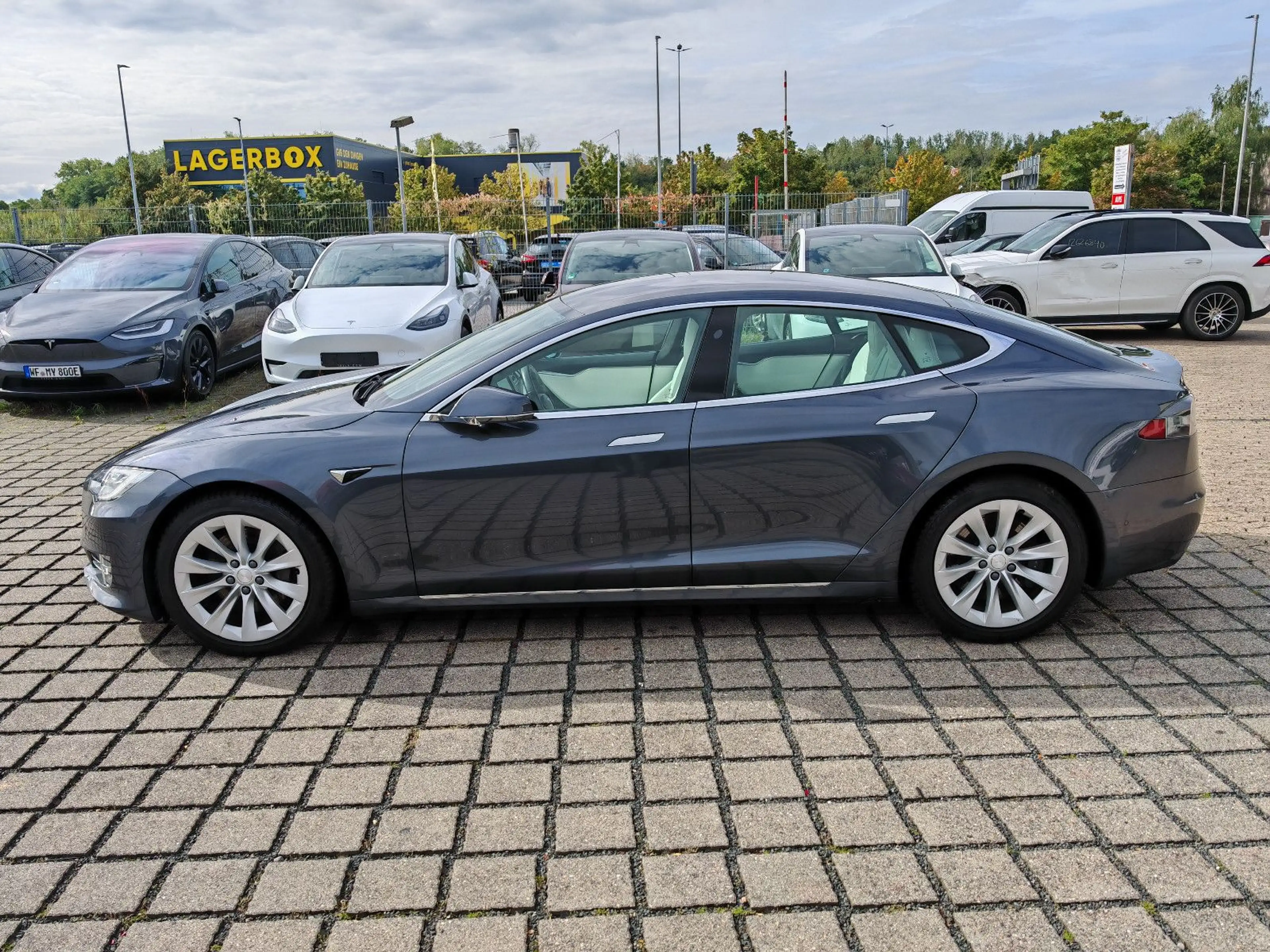 Tesla Model S 90D | FSD | VOLL | SoH 85,1% — photo 15