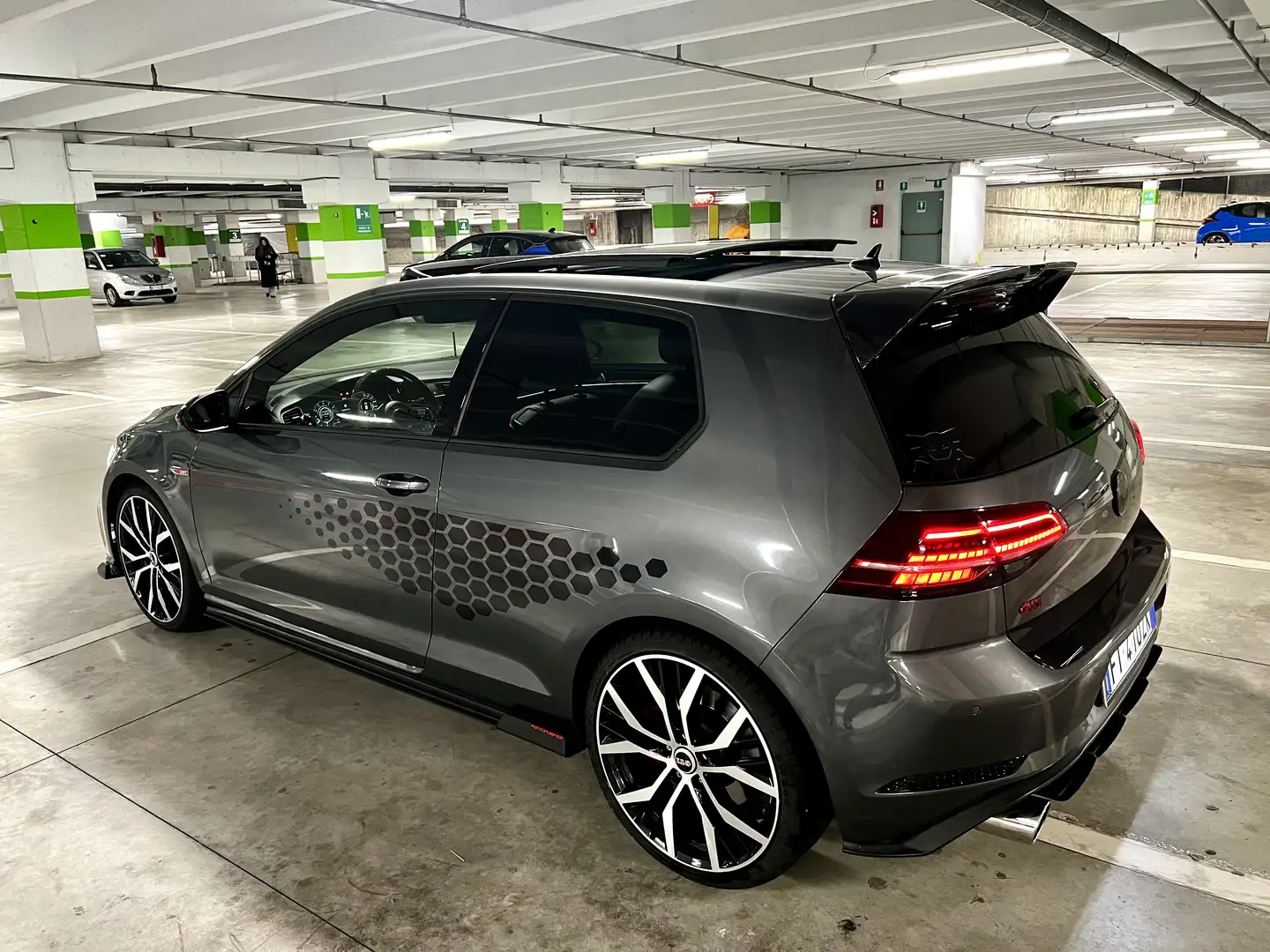 Volkswagen Golf GTI 7.5 Perfom./Stage1-Tetto-Alcantara-Scarico-Dynaudi Šedá - 1
