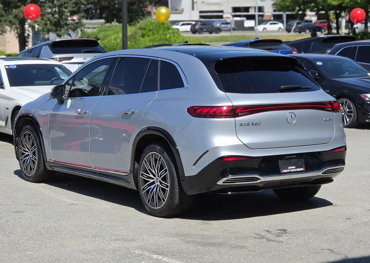 Mercedes-Benz EQS снимка Mercedes-Benz EQS