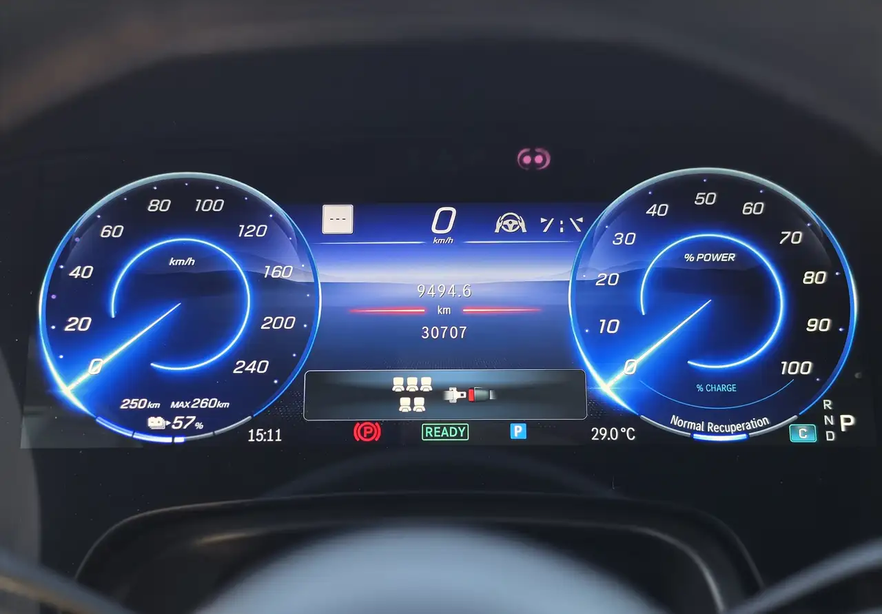Mercedes-Benz EQS снимка Mercedes-Benz EQS