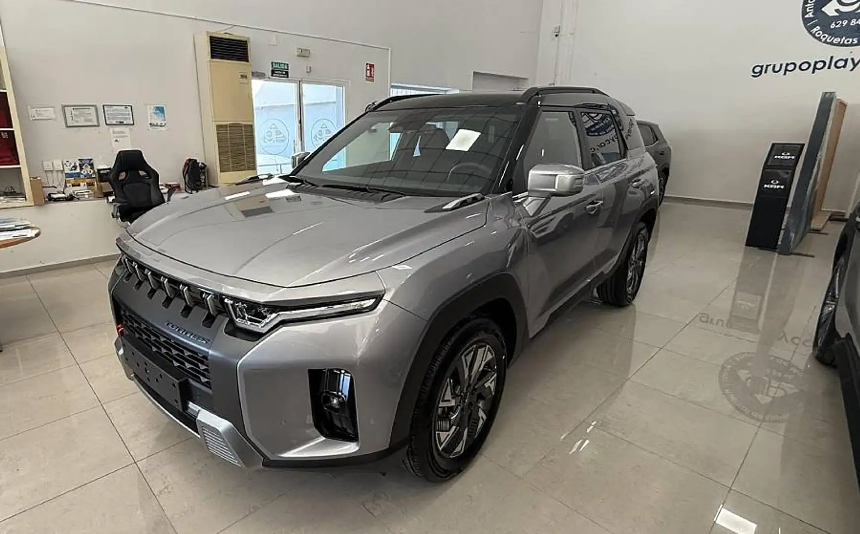 SsangYong Torres G15 HEV Life Aut. Grau - 1