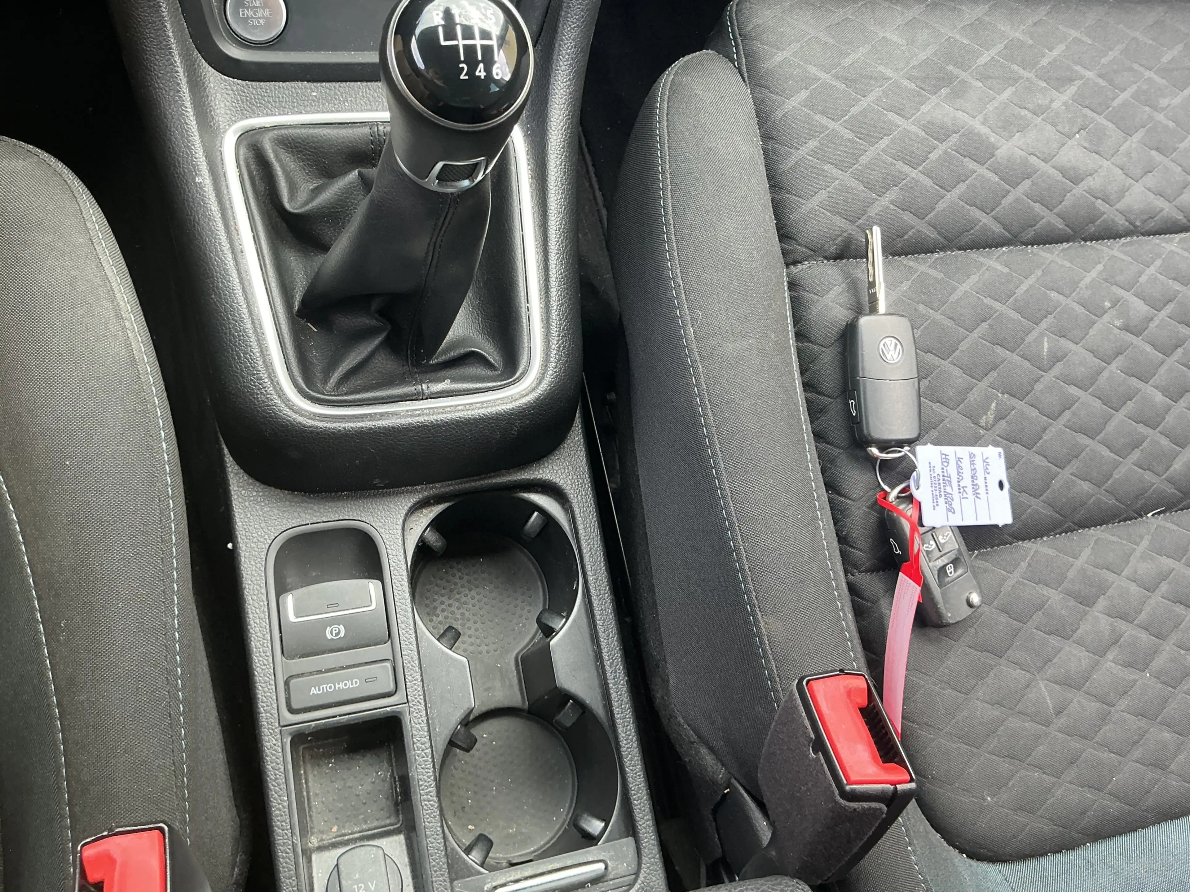 Volkswagen Sharan IQ.DRIVE 7-Sitzer R.Cam Navi AHK ACC SHZ — photo 15