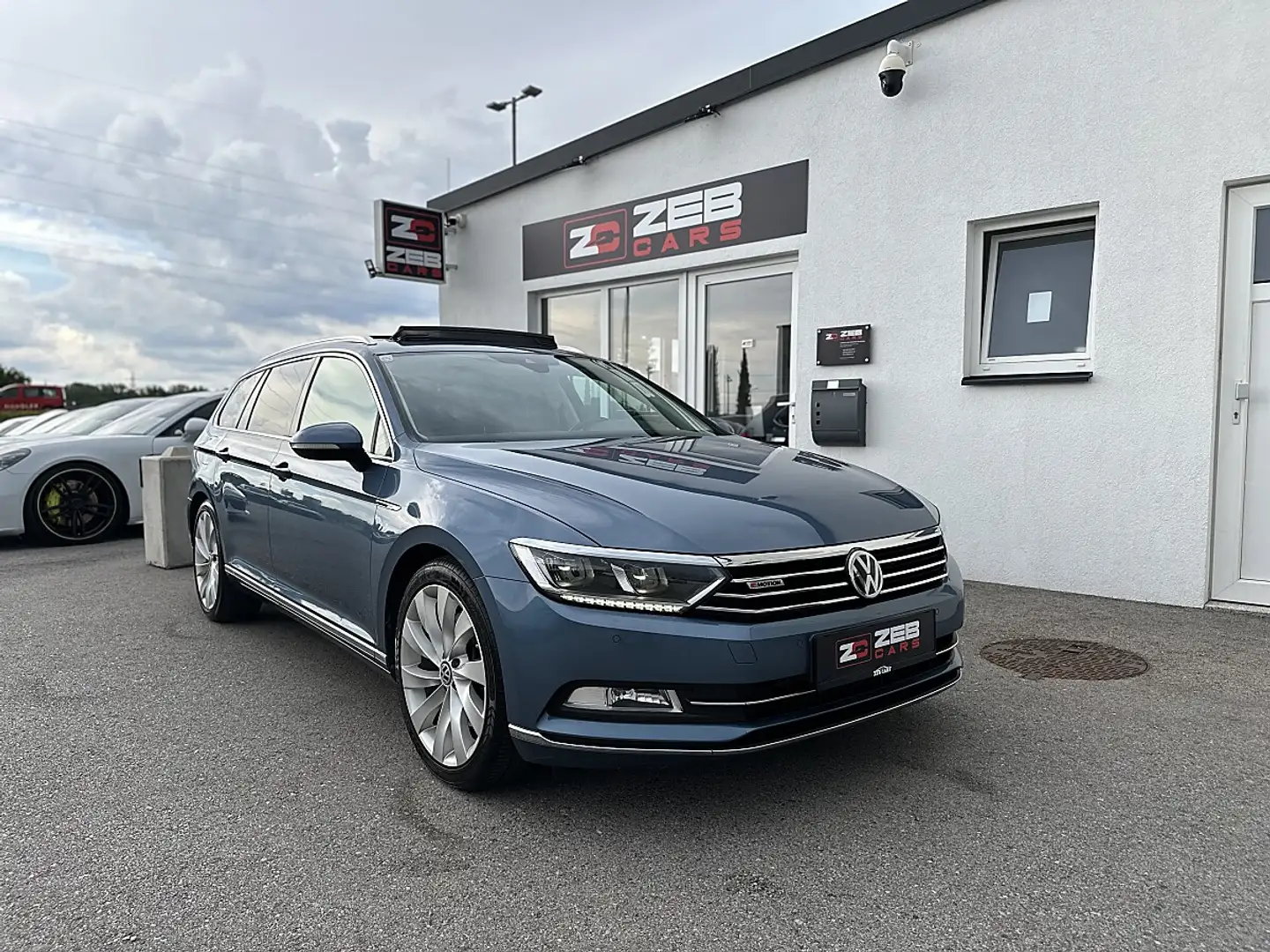 Volkswagen Passat Variant SCR Highline TDI 4Motion DSG, Virtual, ACC, Pan... Blau - 1
