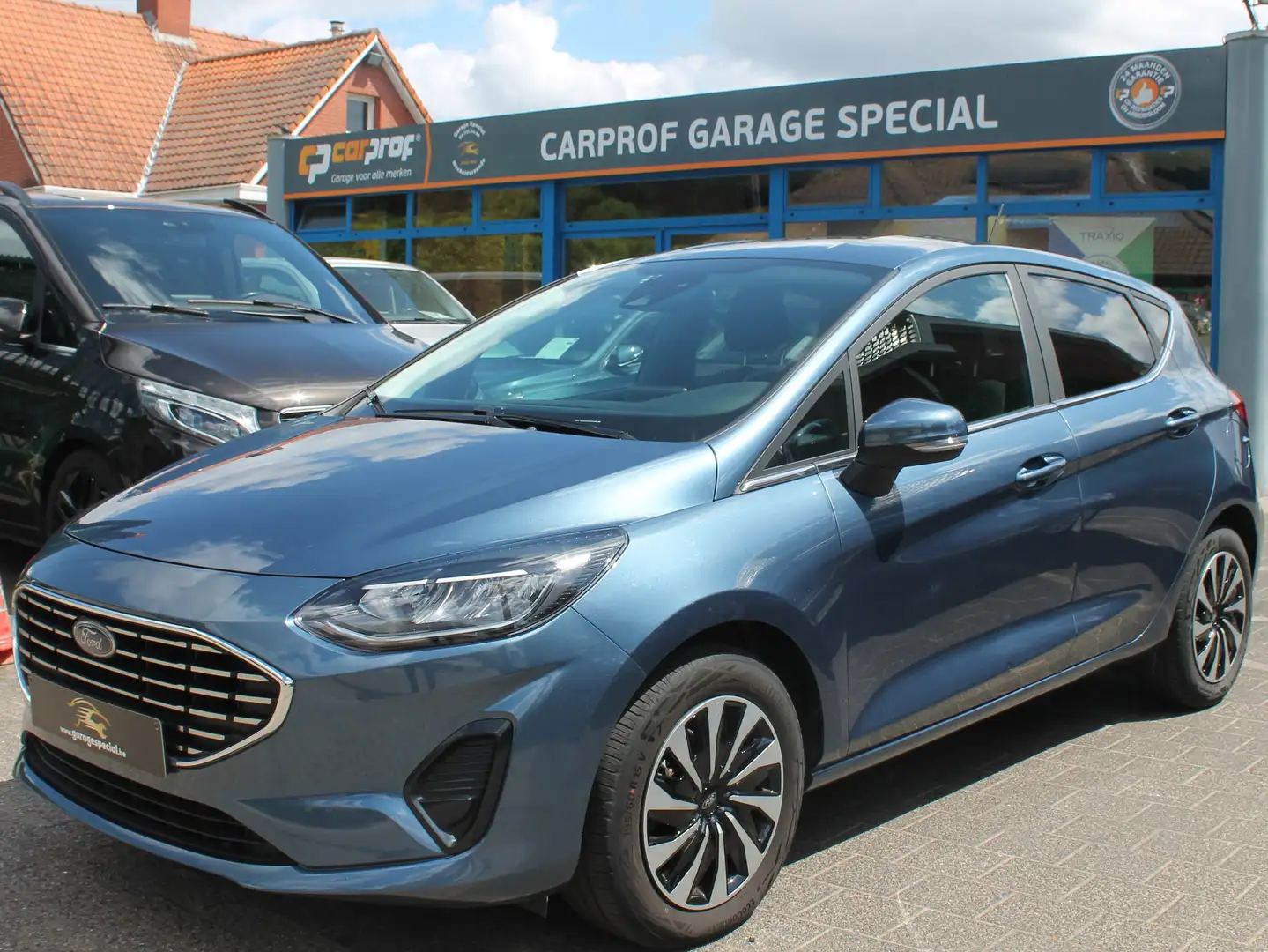 Ford Fiesta 1.0 EcoBoost Titanium Blauw - 1