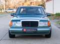 Mercedes-Benz 220 220E W124 Grün - thumbnail 3