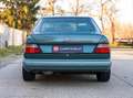 Mercedes-Benz 220 220E W124 Grün - thumbnail 4