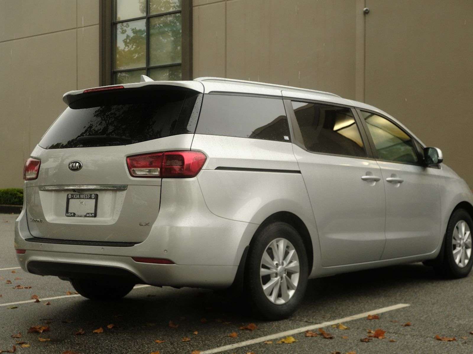 2017 Kia Sedona
