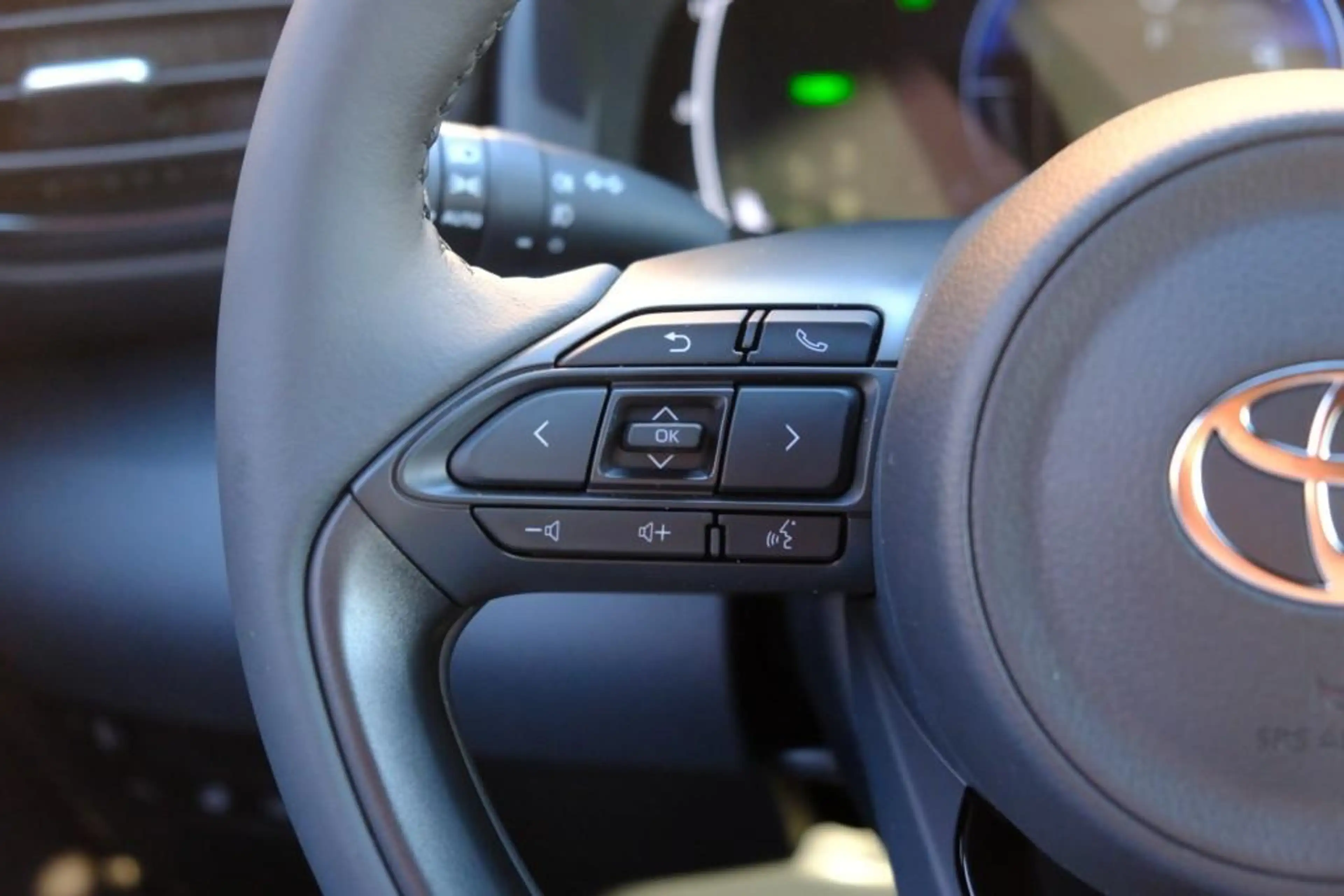 Toyota Yaris Cross 1.5 Hybrid 115pk CVT Dynamic - Adaptieve cruise - — photo 9