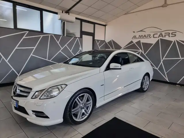 Mercedes-Benz E 350 Classe E - C207 Coupe Coupe cdi be Avantgarde auto