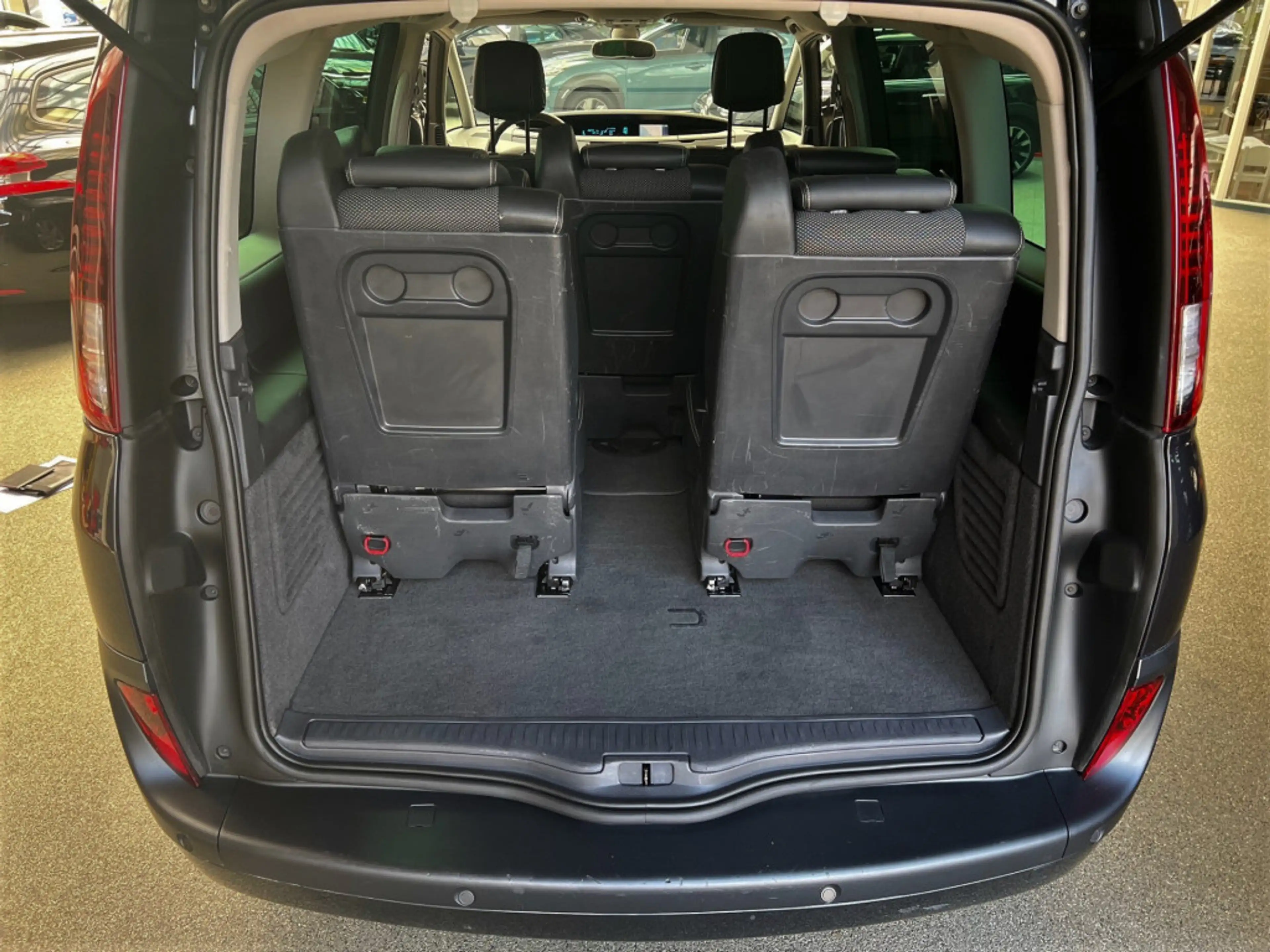 Renault Grand Espace 2.0T 170pk Dynamique/Automaat/7-Persoons/Pano-dak/ — photo 14