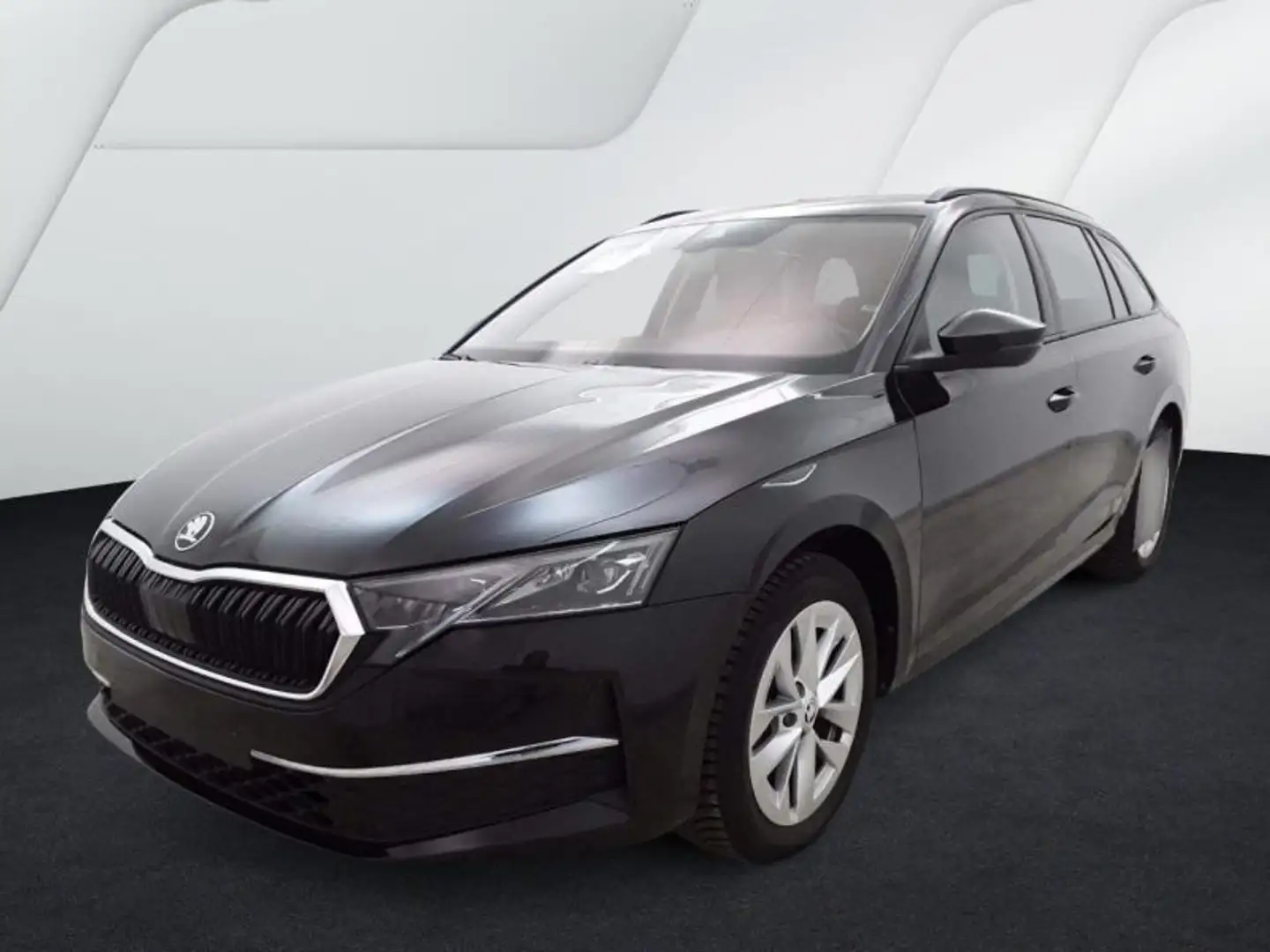 Skoda Octavia Combi 1.5 TSI mHEV DSG Selection Schwarz - 2