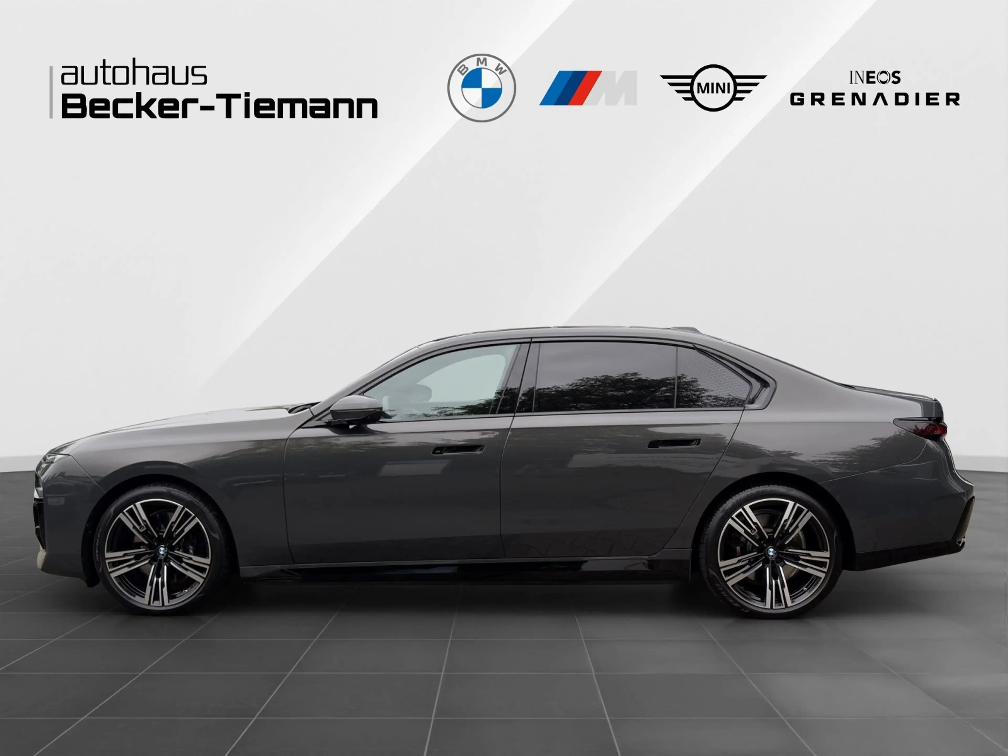 BMW i7 xDrive60 Limousine UPE:187.090EUR M-Sport Pro Exec — photo 3