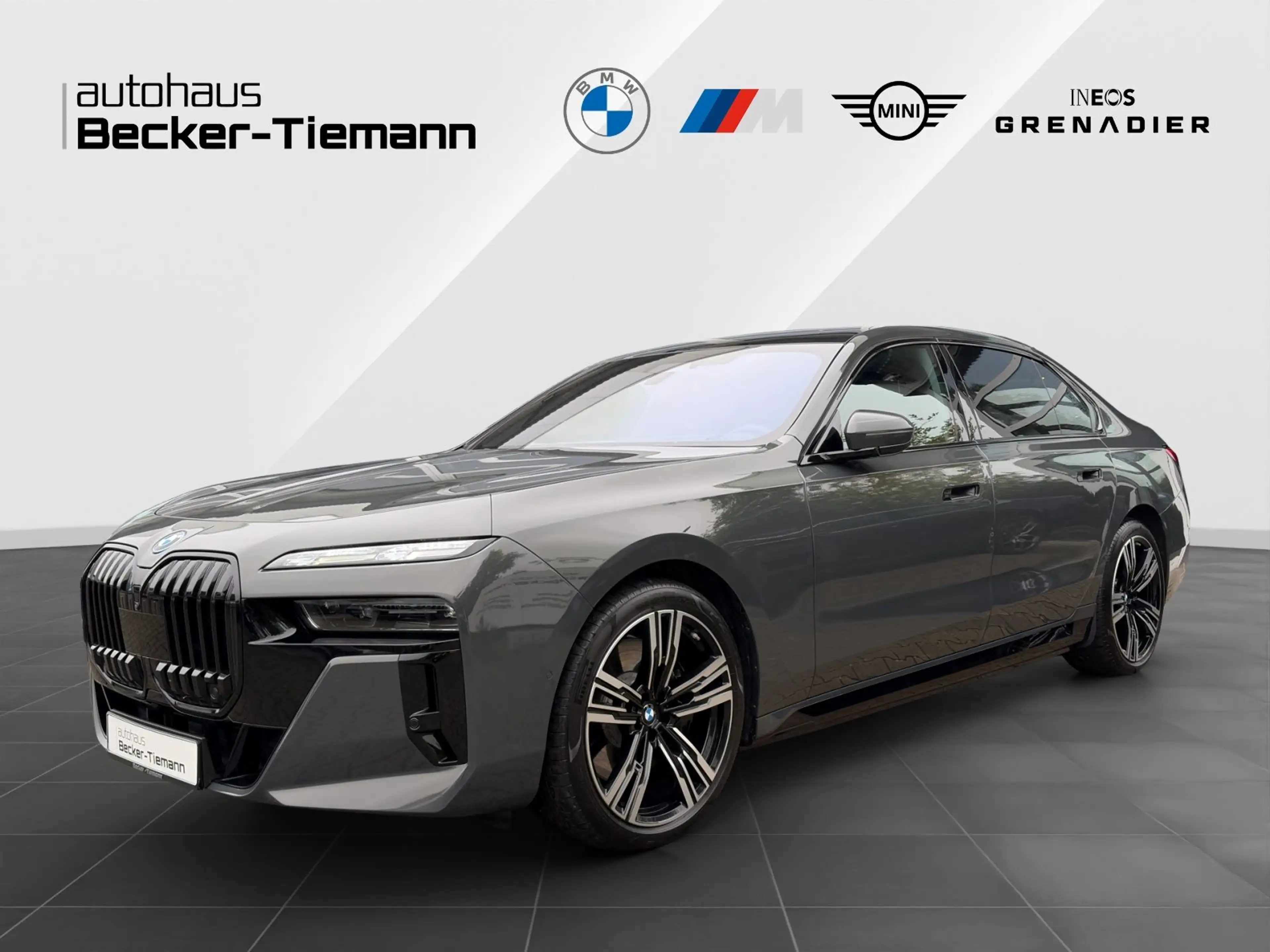 BMW i7 xDrive60 Limousine UPE:187.090EUR M-Sport Pro Exec
