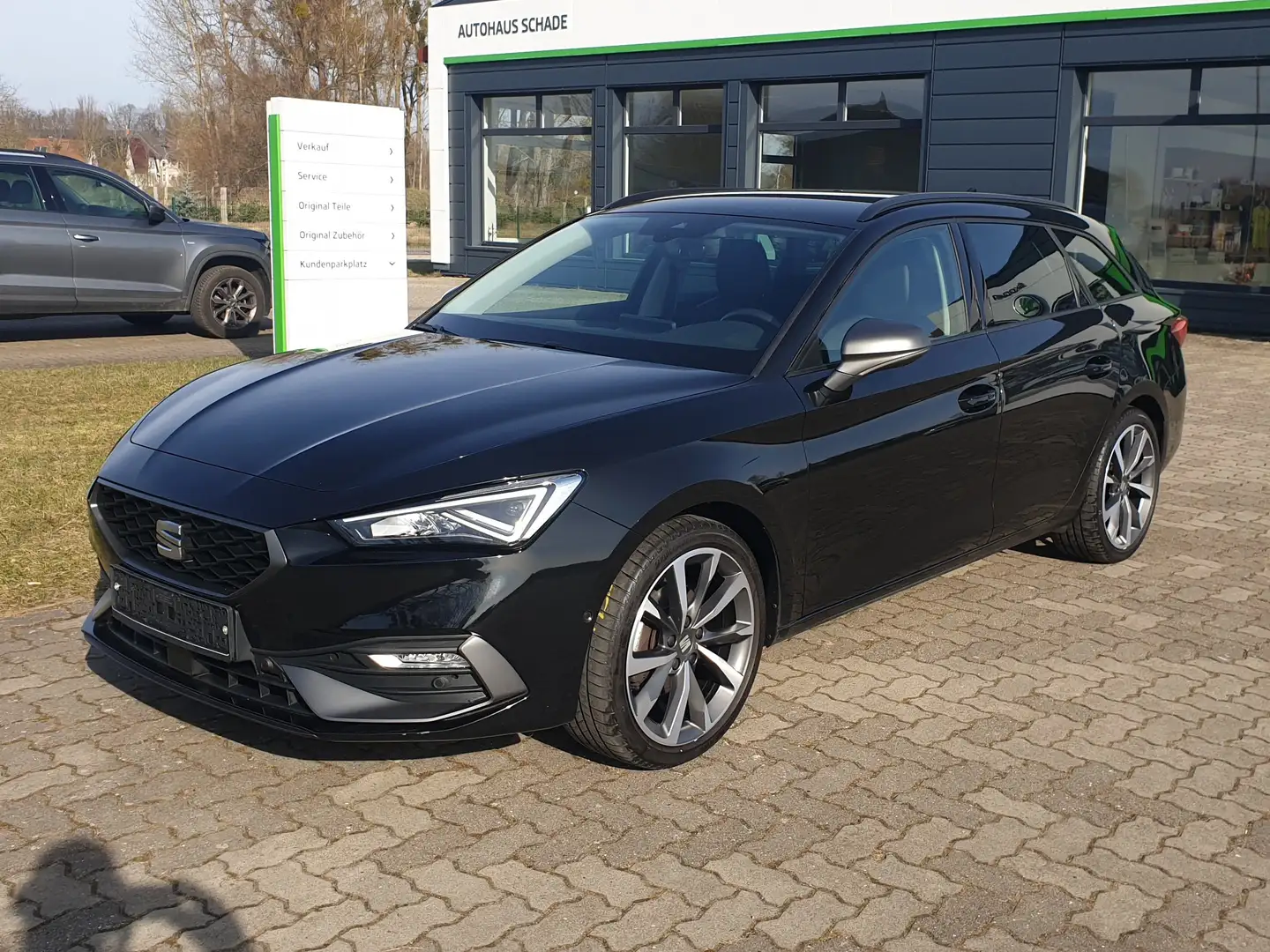 SEAT Leon Sportstourer 1.5 TSI ACT OPF FR Negro - 1