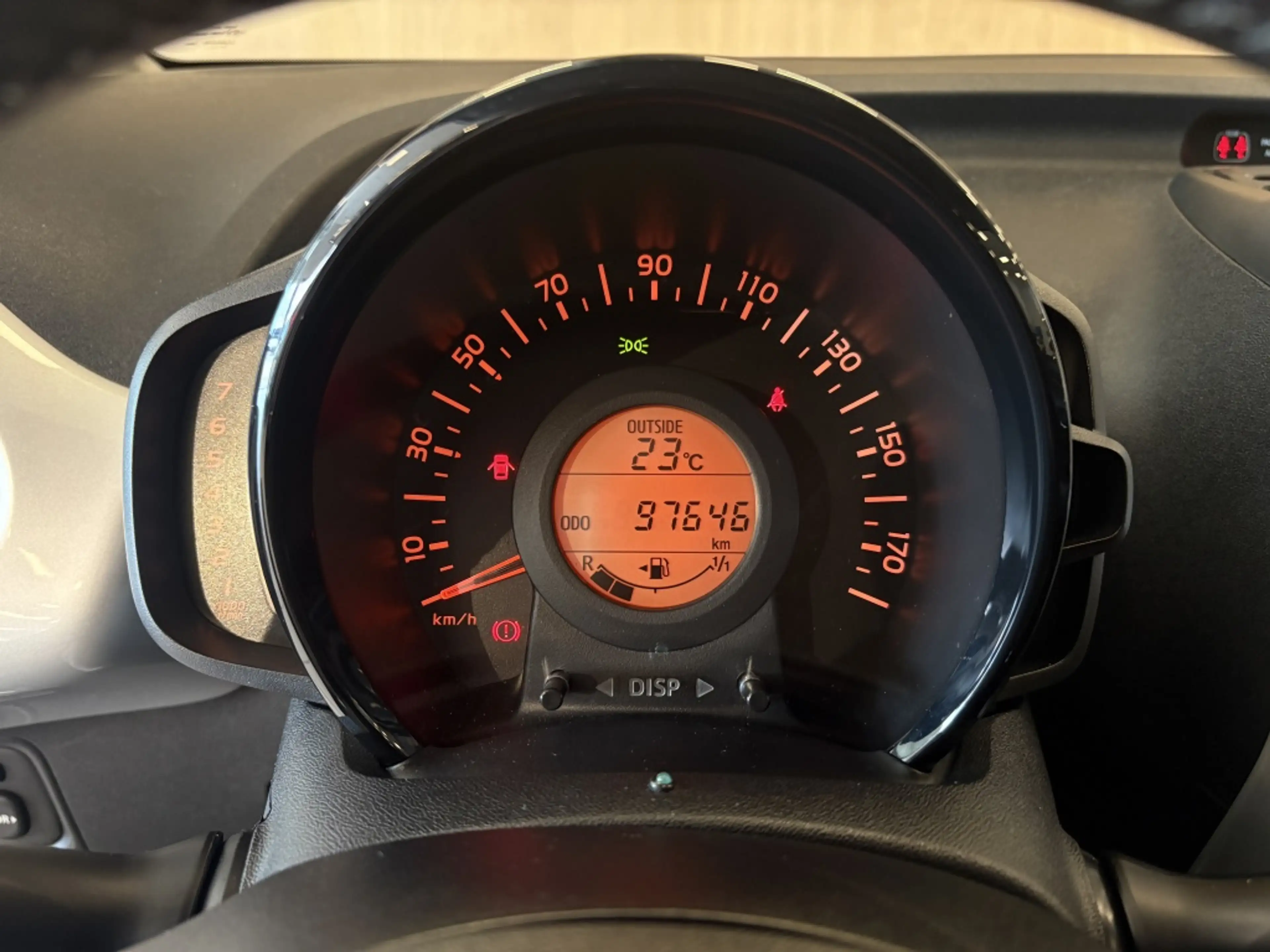 Toyota Aygo 1.0 VVT-i x-joy — photo 4