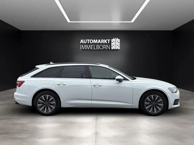 Audi A6 view 8