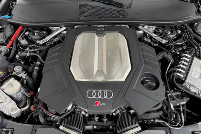 Audi RS6 Avant Performance Ansicht 16