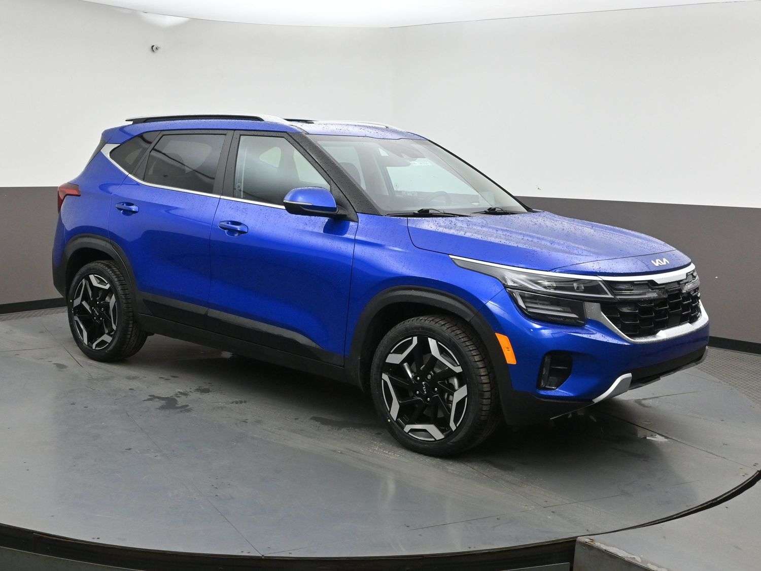 2025 Kia Seltos One Owner & Fully Certified ***CPO Rates Available