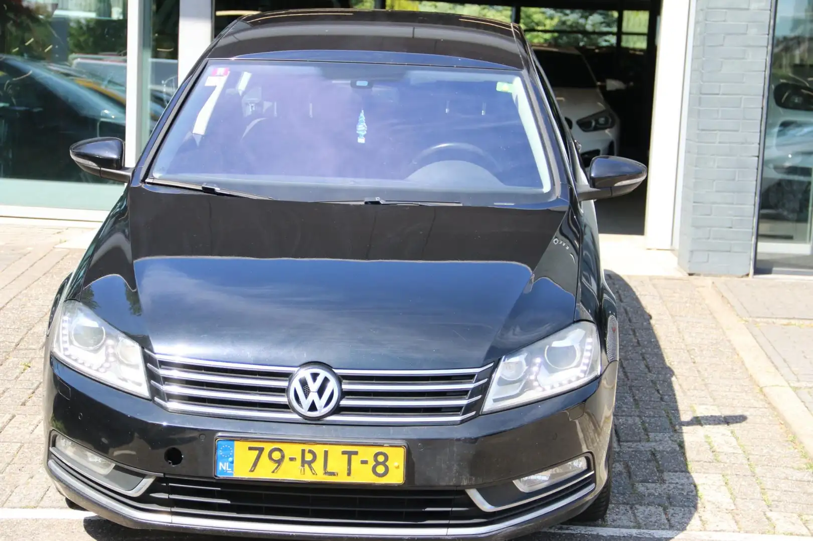 Volkswagen Passat 1.6 TDI Comfortline BlueMotion EXPORT Czarny - 2