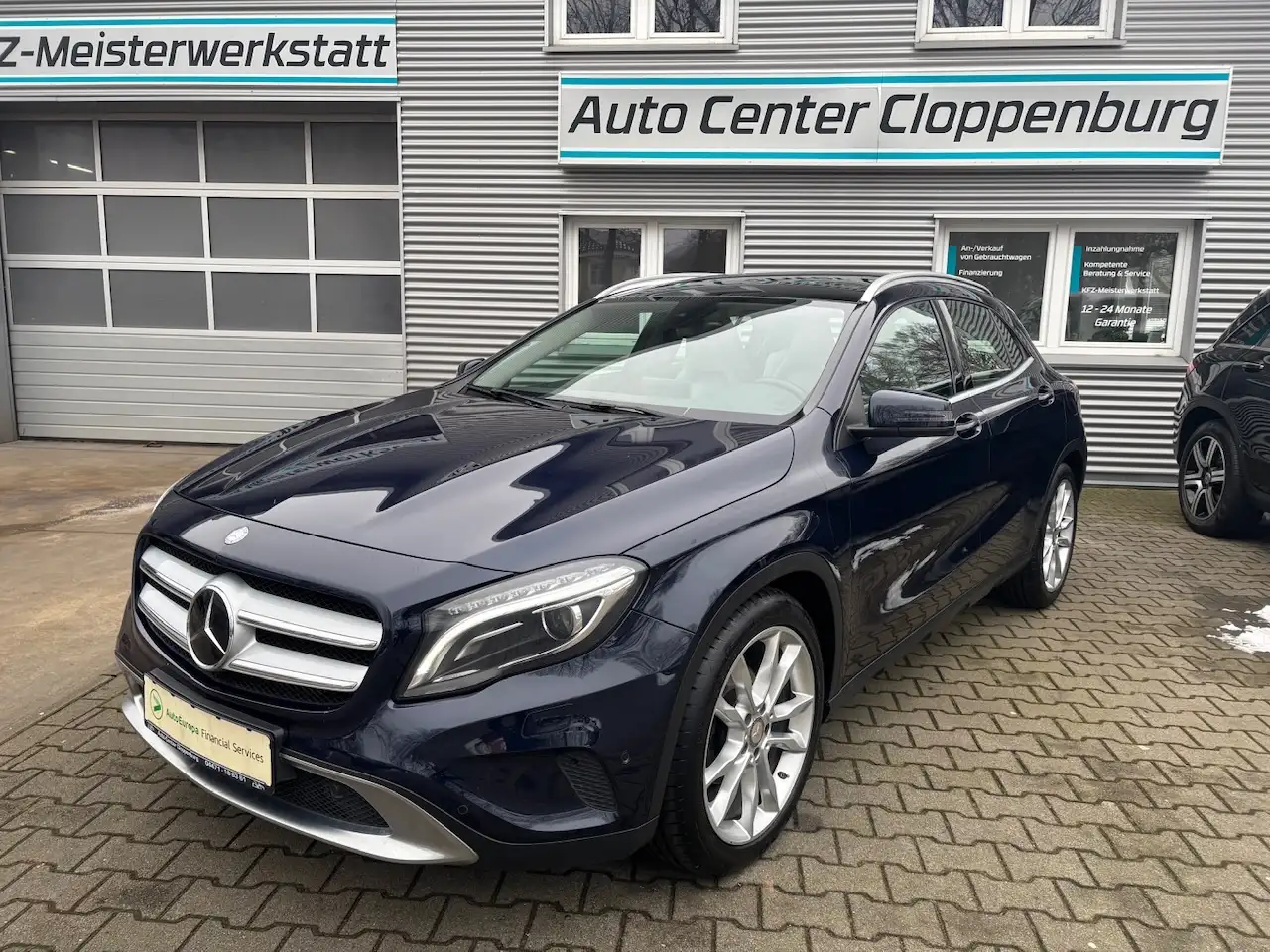 Mercedes-Benz GLA 180