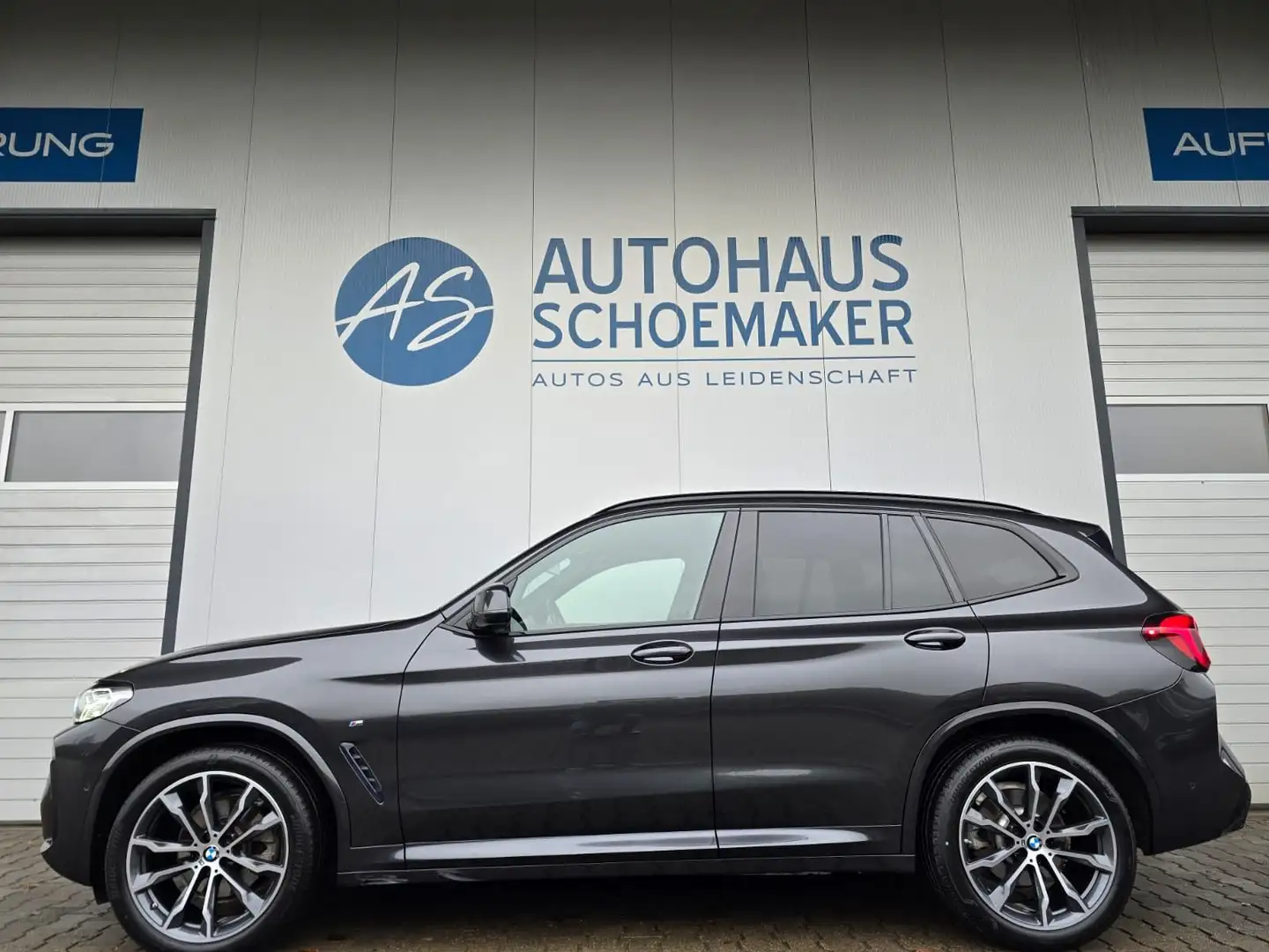 BMW X3 xDrive 20d M Sport*FACELIFT*20Zoll,AHK,LC-Pro Grau - 2