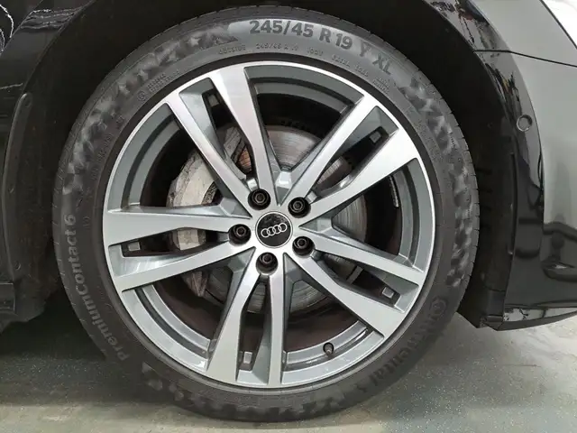 Audi A6 view 24