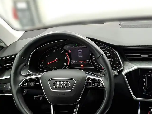 Audi A6 view 14