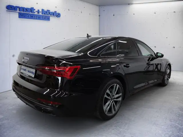 Audi A6 view 3