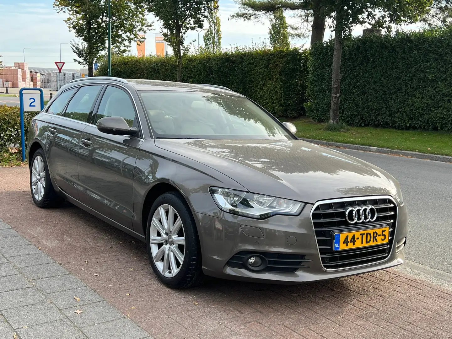 Audi A6 Avant 2.8 FSI Pro Line V6 **NAVI/ PDC/ NETTE AUTO Grigio - 1