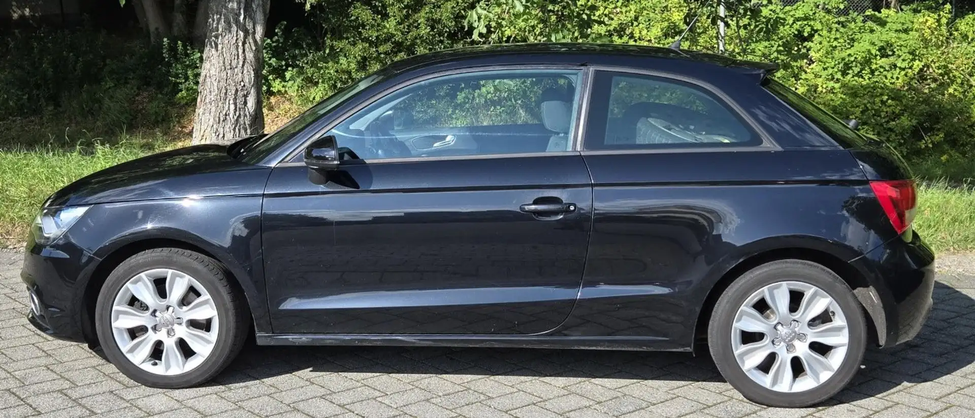 Audi A1 ambition Noir - 2