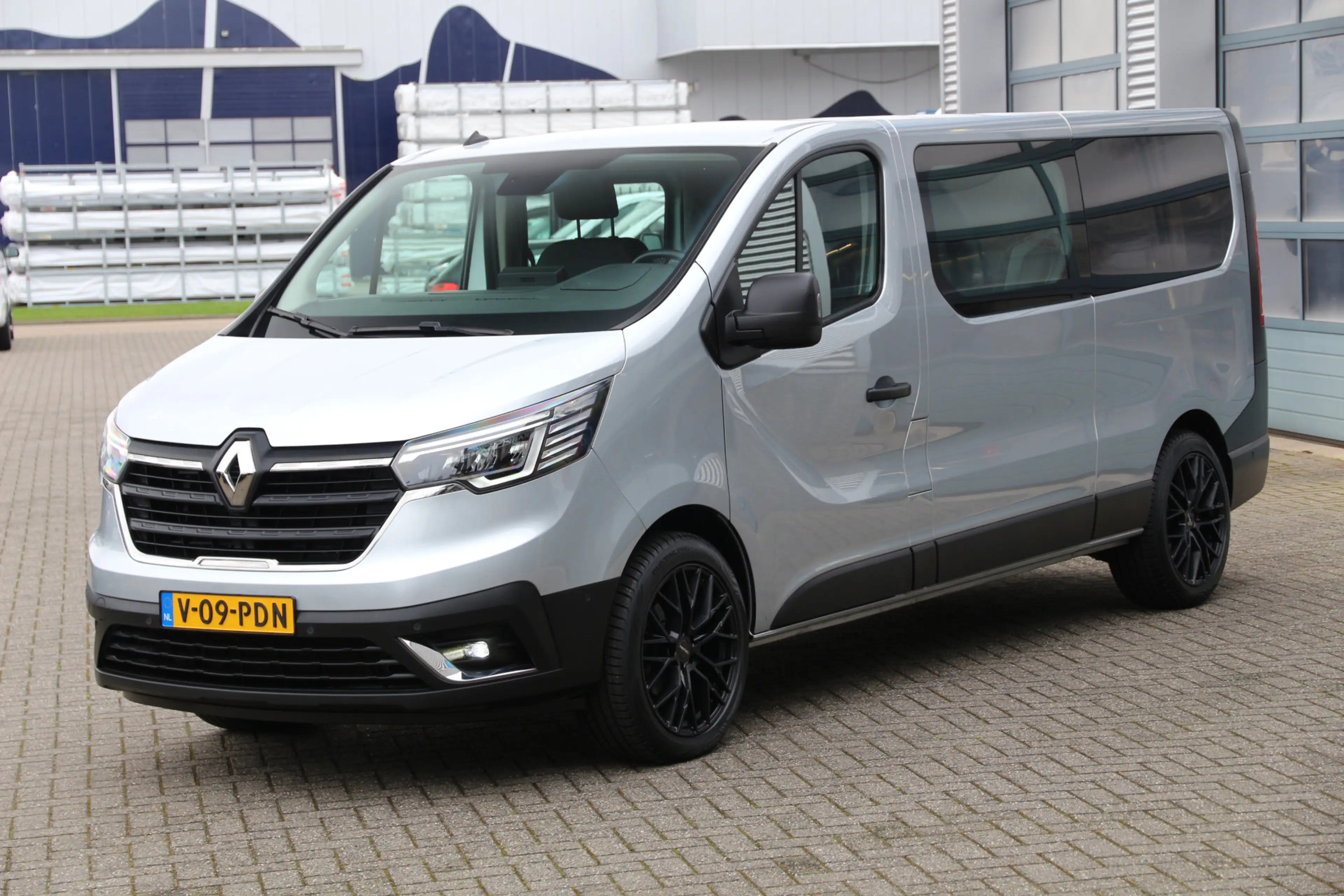 Renault Trafic 2.0 DCI 150 | Aut. | DC | L2H1 | Navi | Cruise | A — photo 12