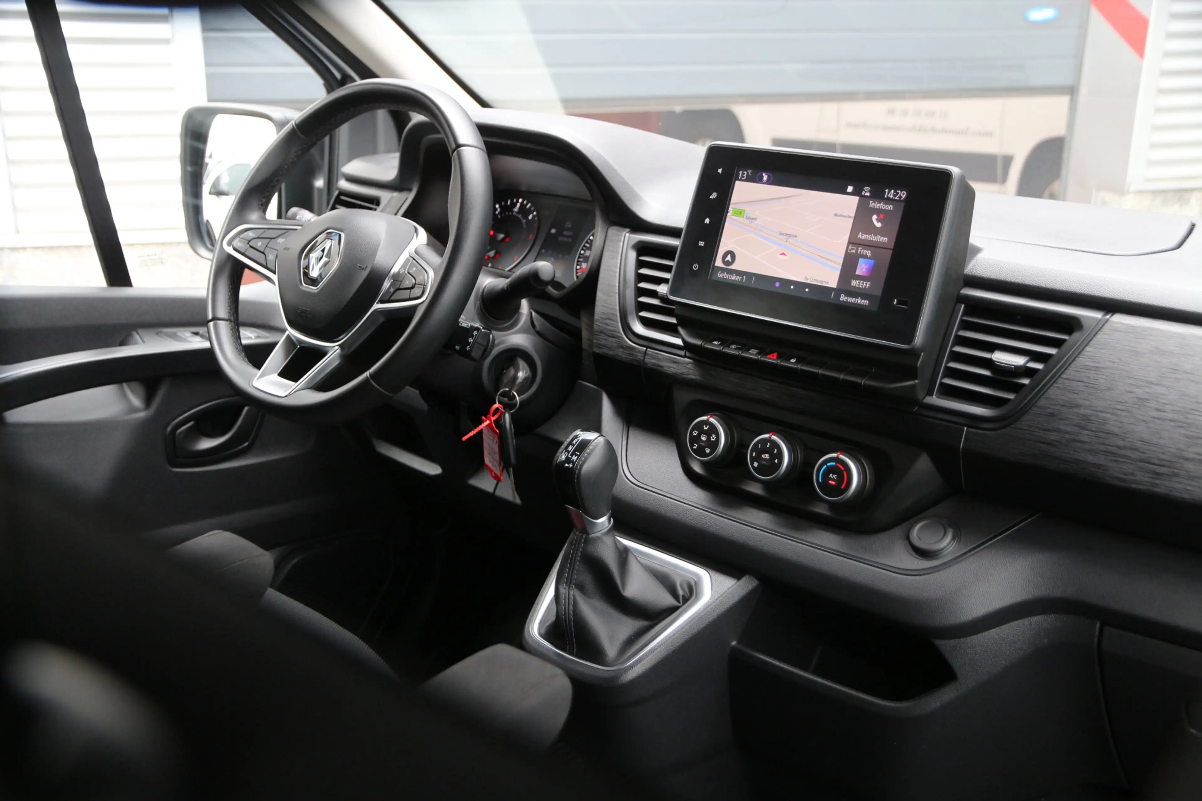 Renault Trafic 2.0 DCI 150 | Aut. | DC | L2H1 | Navi | Cruise | A — photo 5