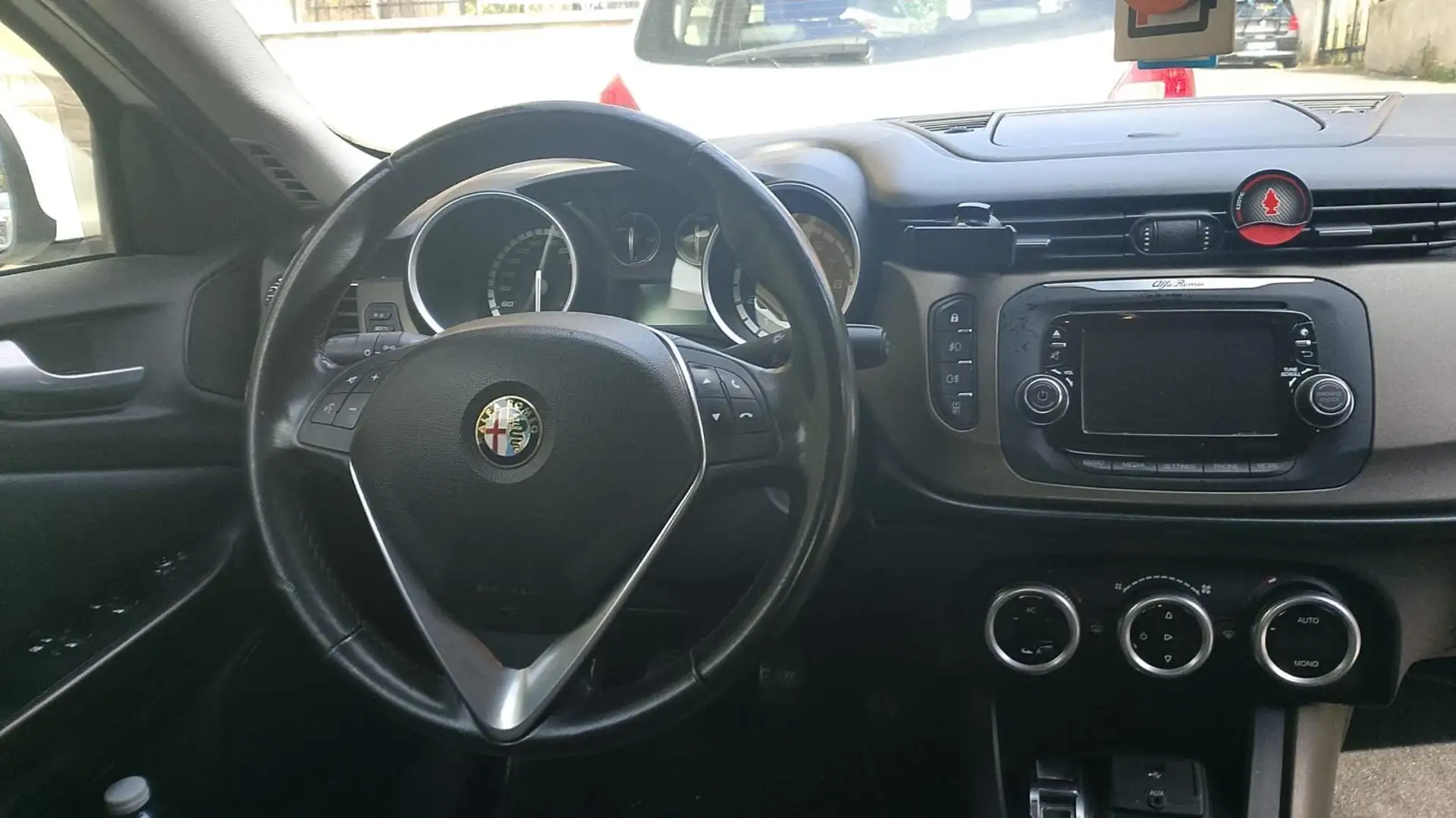 Alfa Romeo Giulietta 1.4 t. Distinctive Gpl 120cv - 2