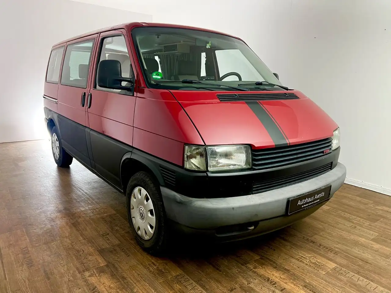 Volkswagen T4 Multivan T4 2.5 TDI WOHNMOBIL/ STANDHEIZUNG / 5 GANG /, foto 2
