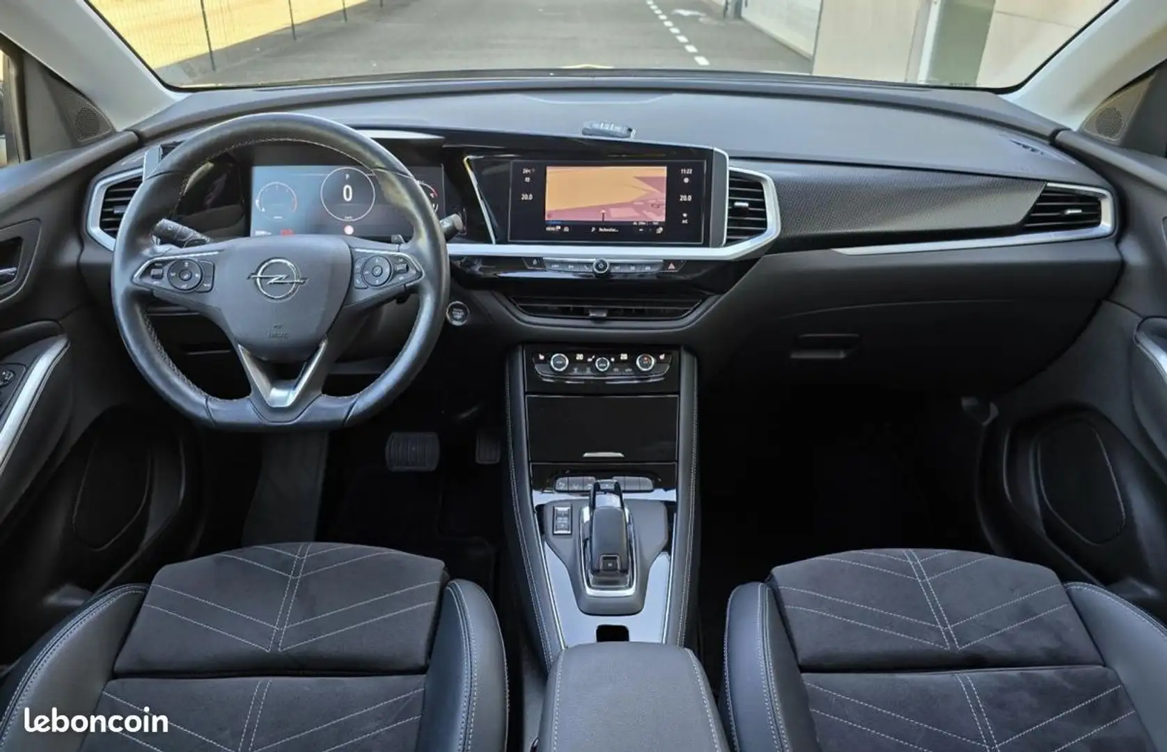 Opel Grandland X 1.5 D 130ch ELEGANCE BUSINESS ALCANTARA-SIEGES PARE BRISE VOLANT CHAUFFANTS Schwarz - 2