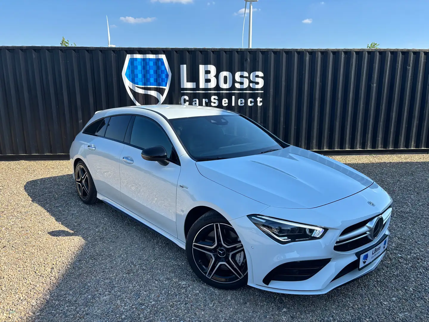 Mercedes-Benz CLA 35 AMG 4-Matic SB /ACC/HeadUp/Ventilatie/Trekhaak/... Bílá - 1